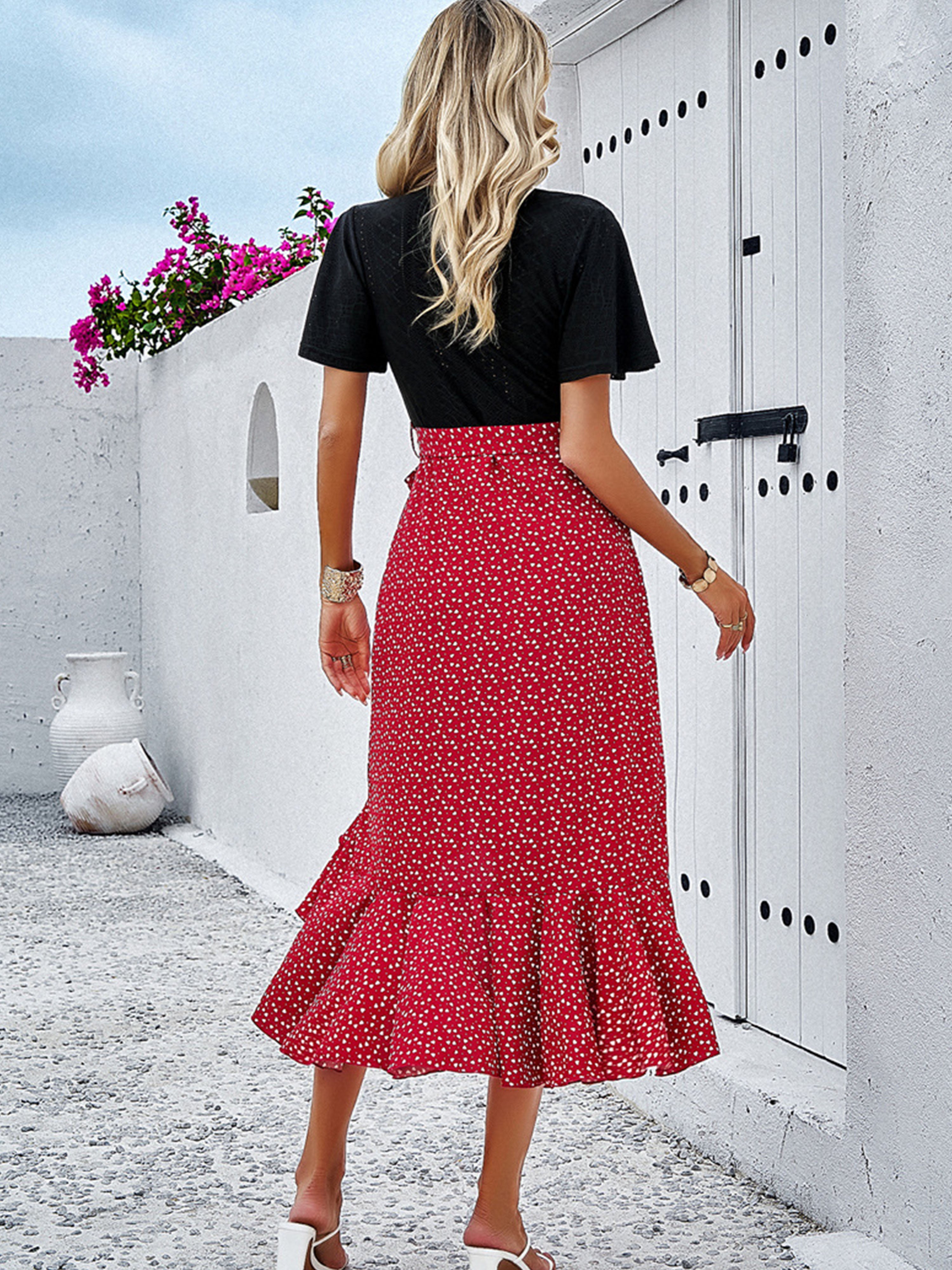 Elegant V-Neck Burgundy Polka Dot Short Sleeves Wedding Guest Dress