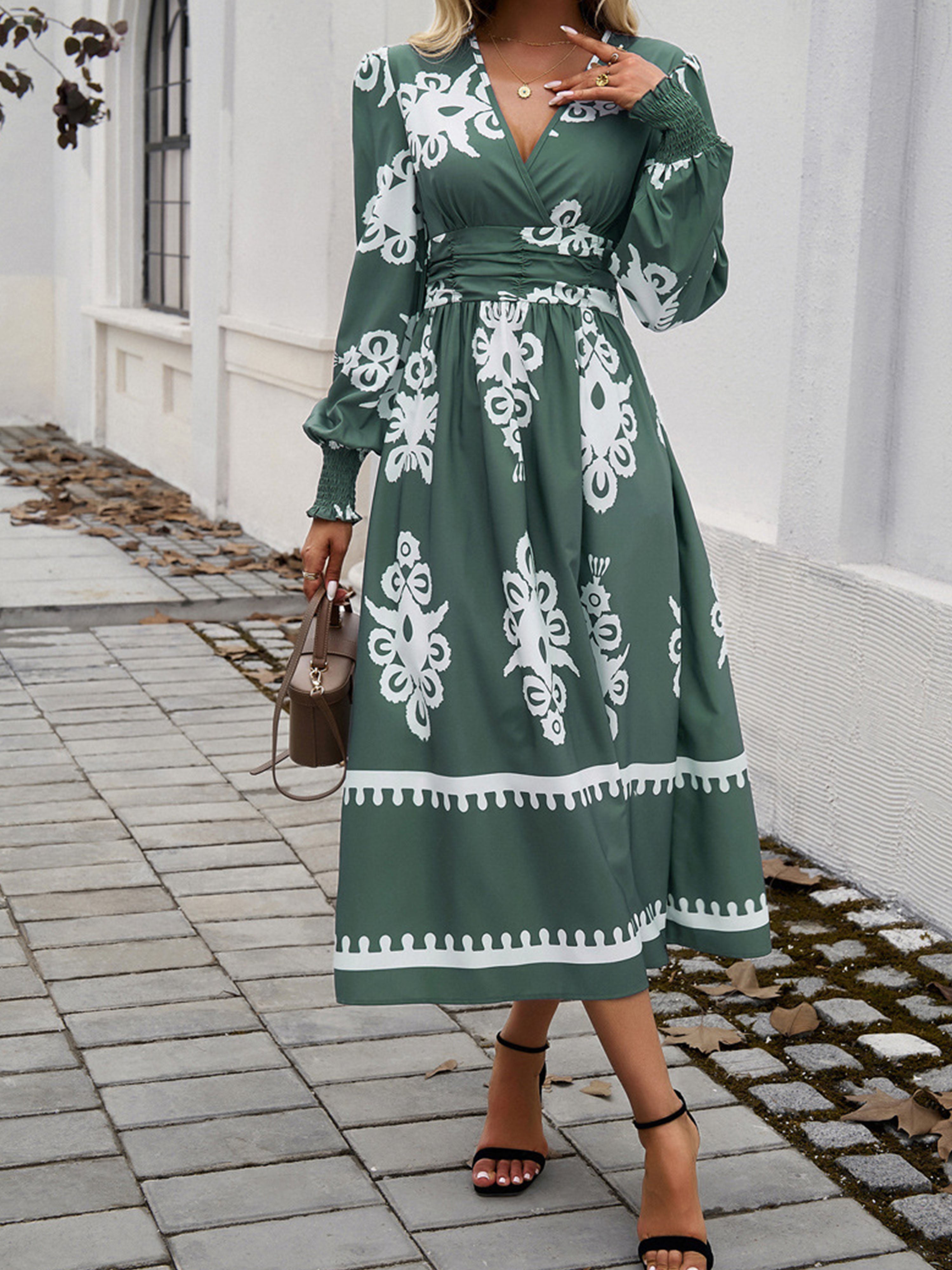 Dark Green Color Blocking Empire Waist Long Sleeves V Neck Wedding Guest Dress
