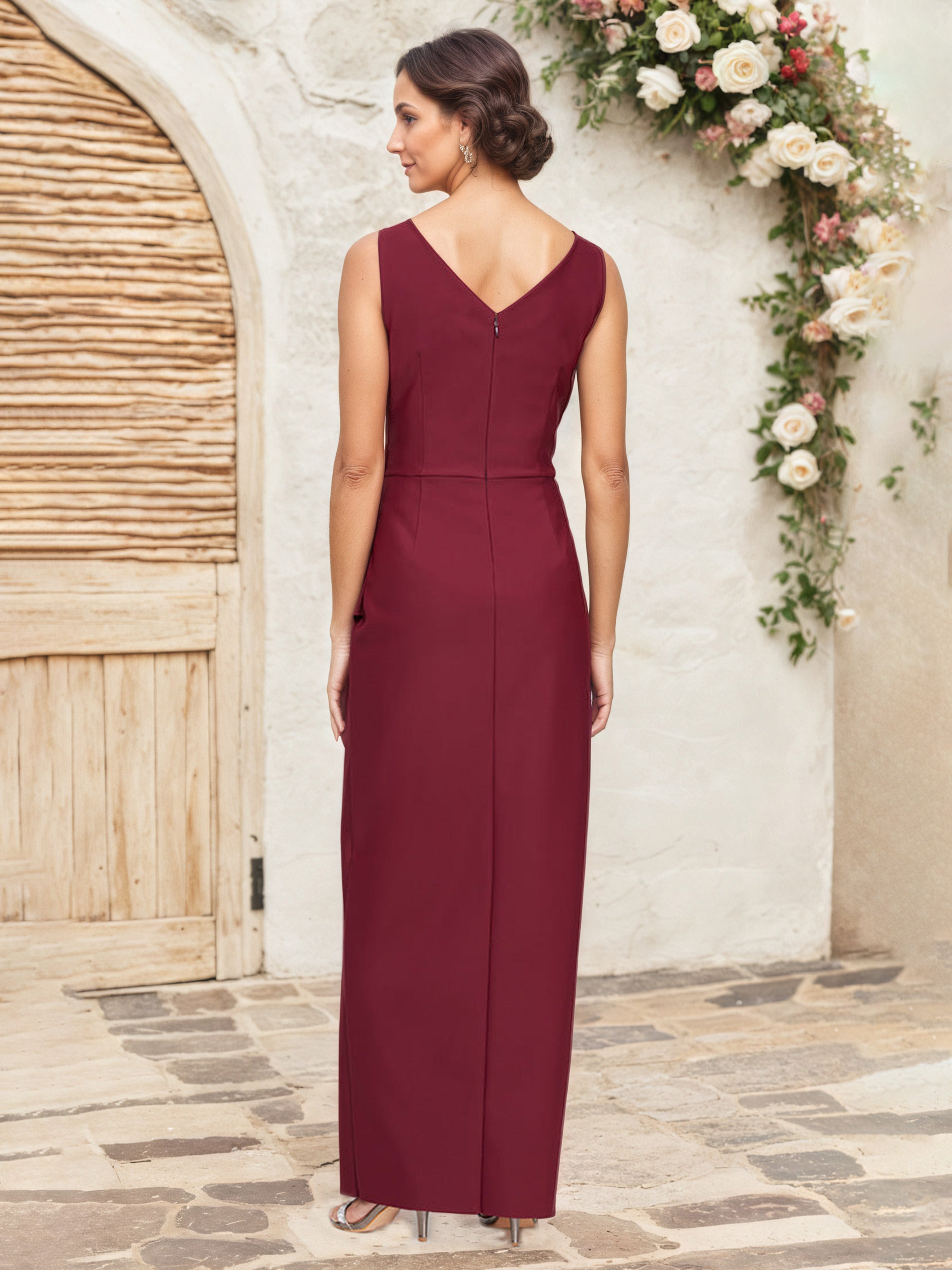 Sheath/Column Sleeveless V Neck Long Burgundy Mother Of The Bride Dress