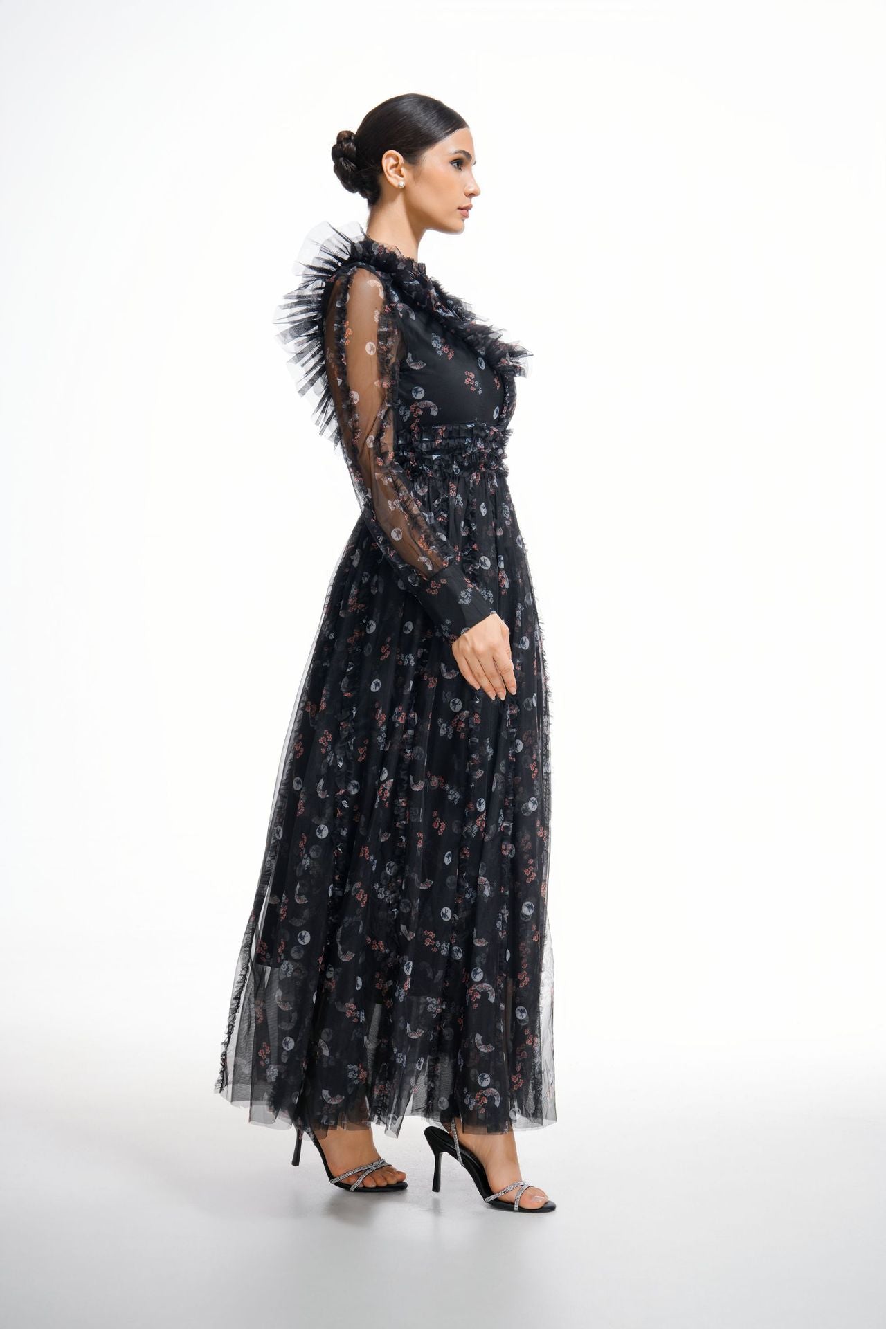 Elegant Black Ruffled Long Sleeve Floral Maxi Prom Dress