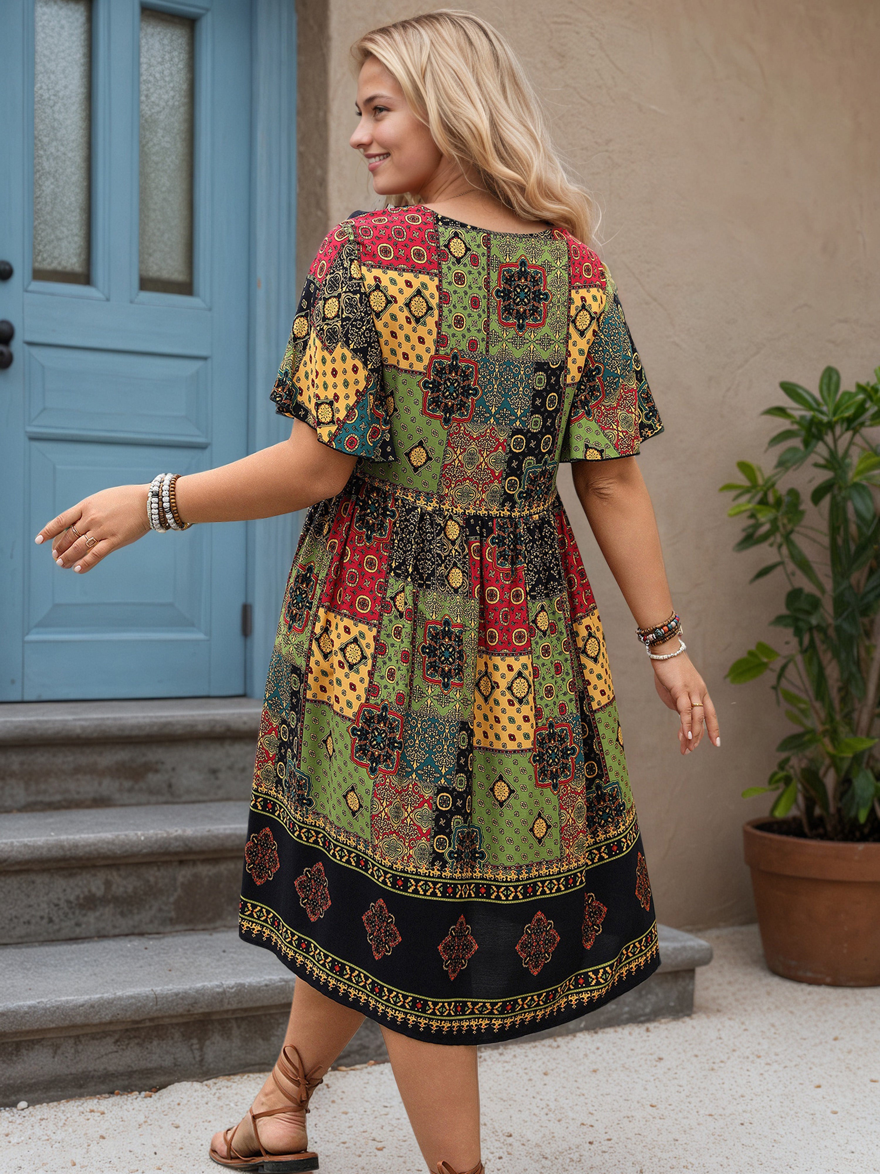 V-Neck Boho Half Sleeves Plus Size Dress