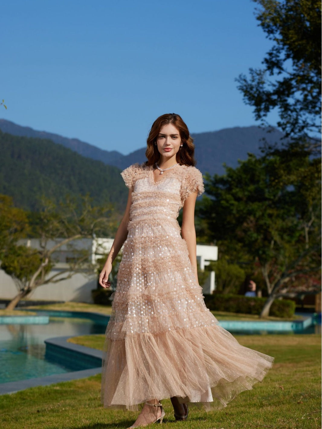Sparkly V-neck Short Sleeves Sequins Long Prom Dress