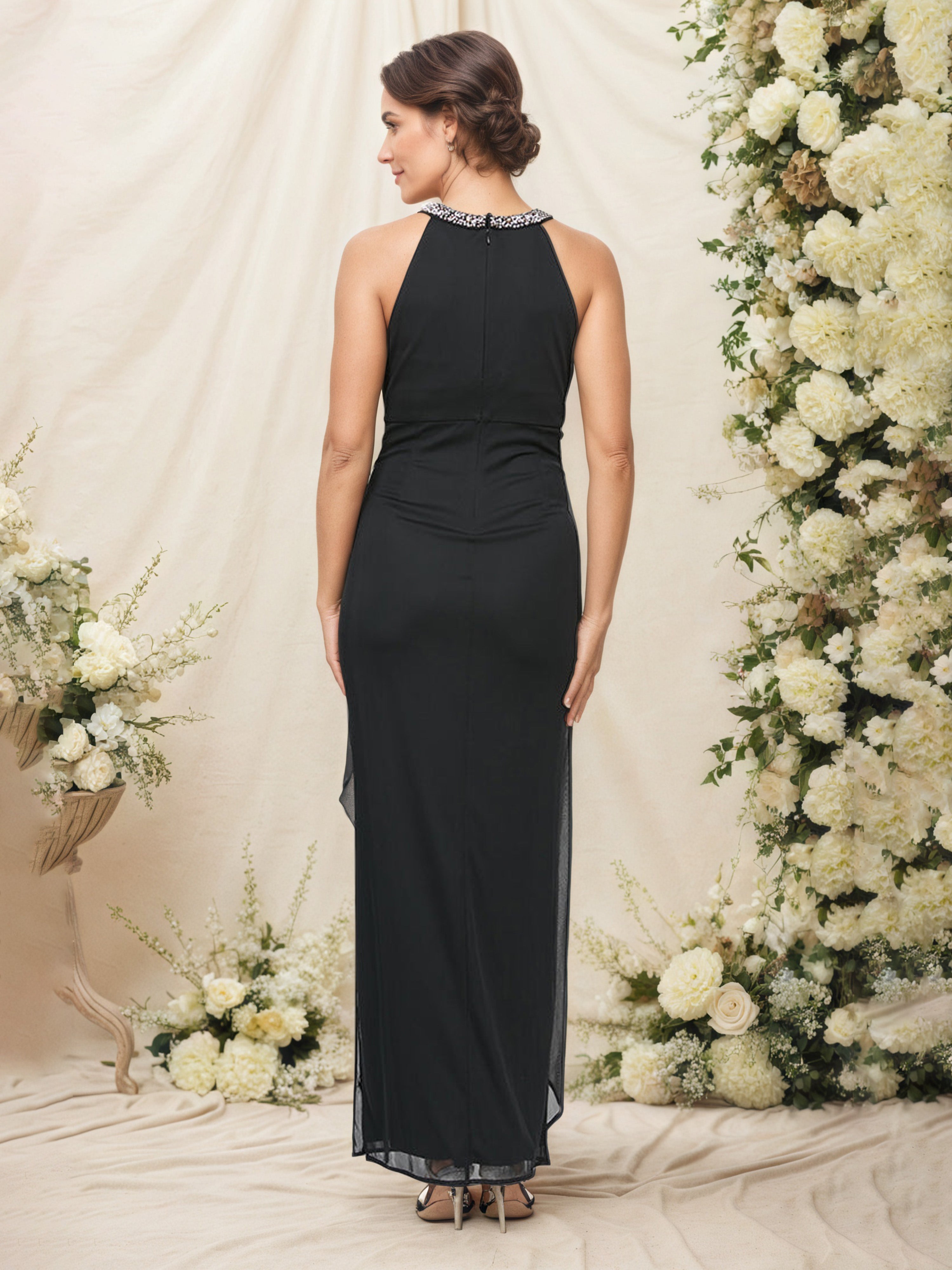 Embellished Halter Neckline Sleeveless Maxi Chiffon Mother Of The Bride Black Dresses
