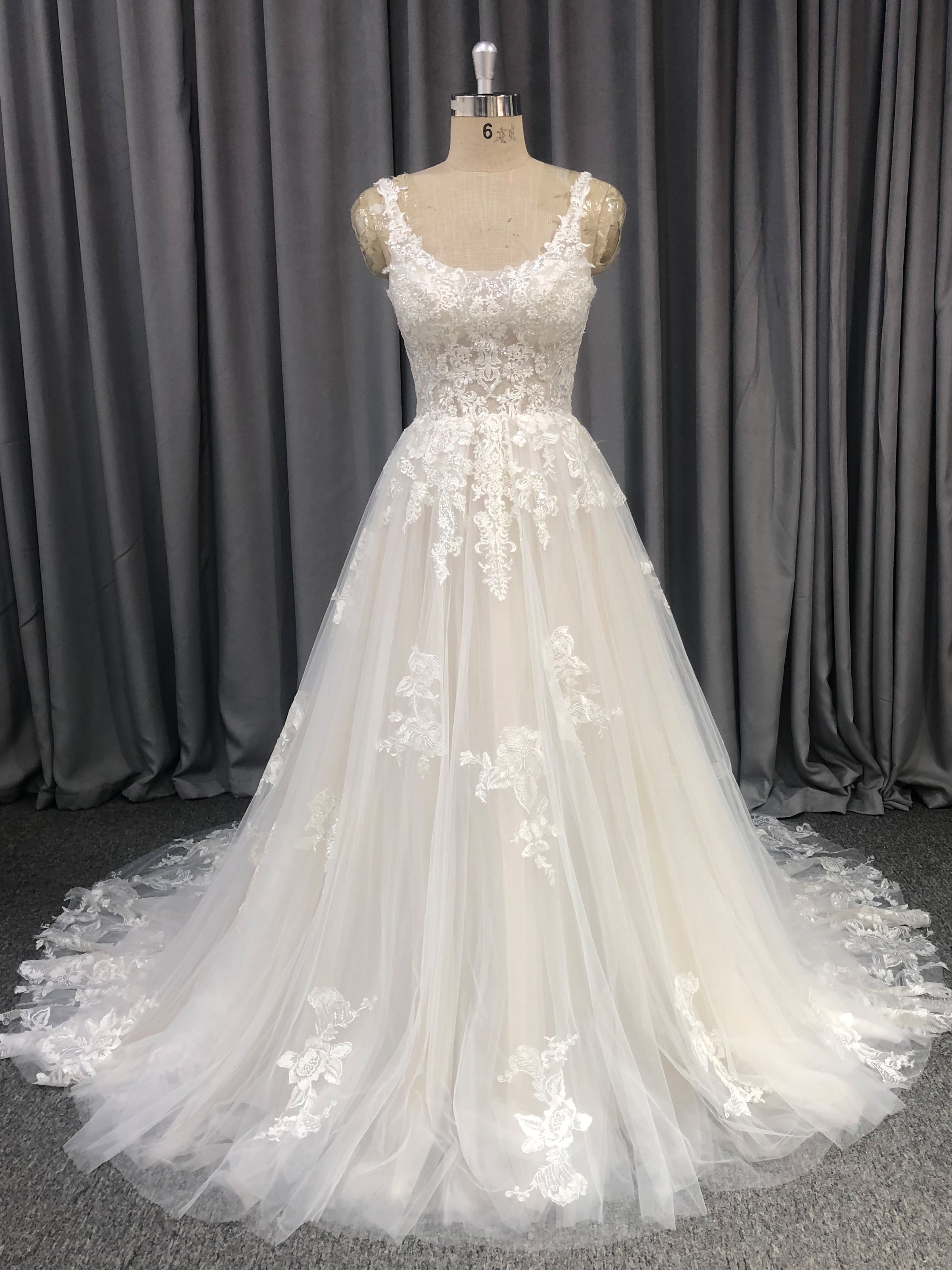 A-Line Scoop Court Train Lace Wedding Dresses