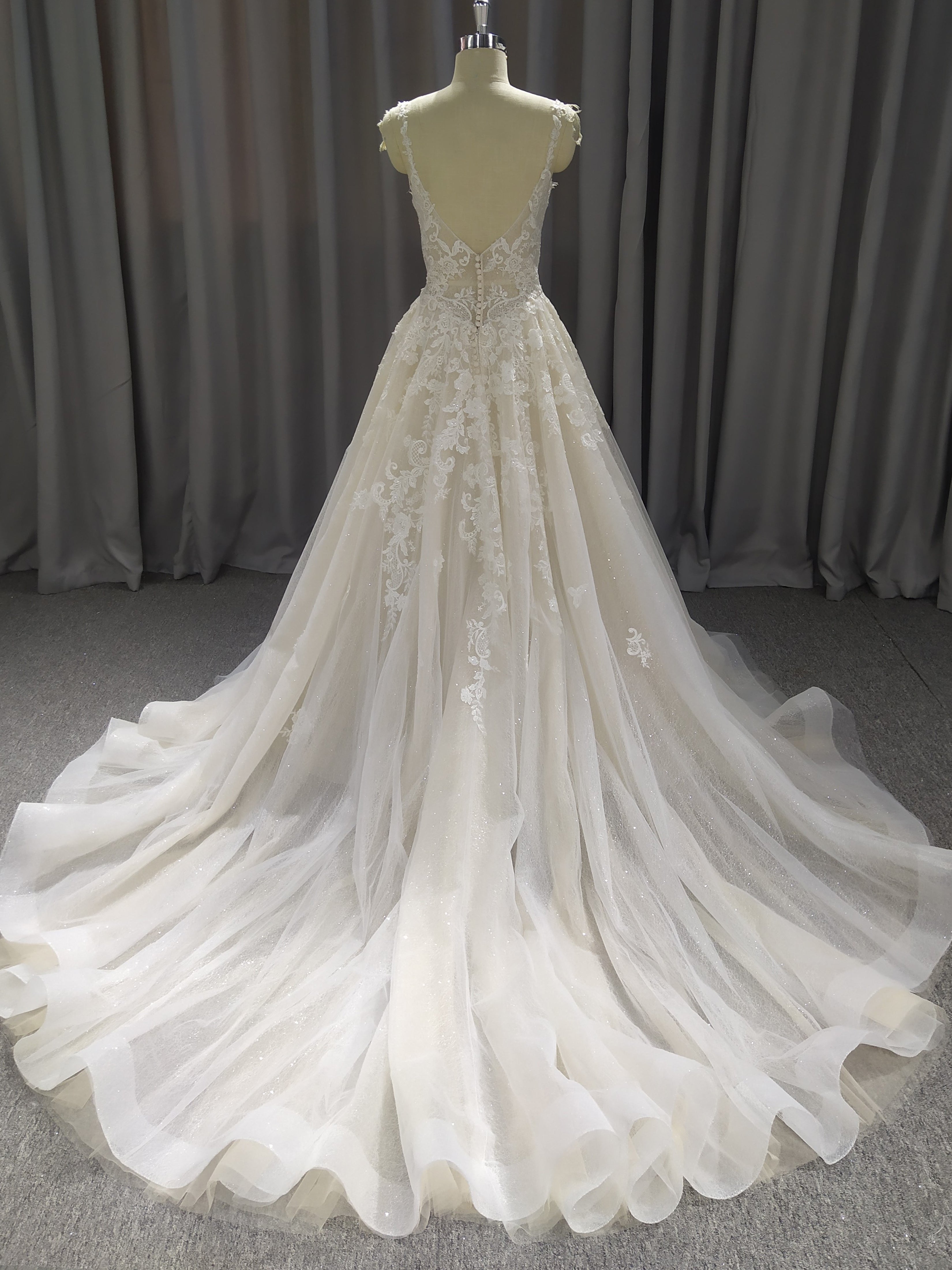 A-Line Spaghetti Straps Court Train Wedding Dresses With Lace
