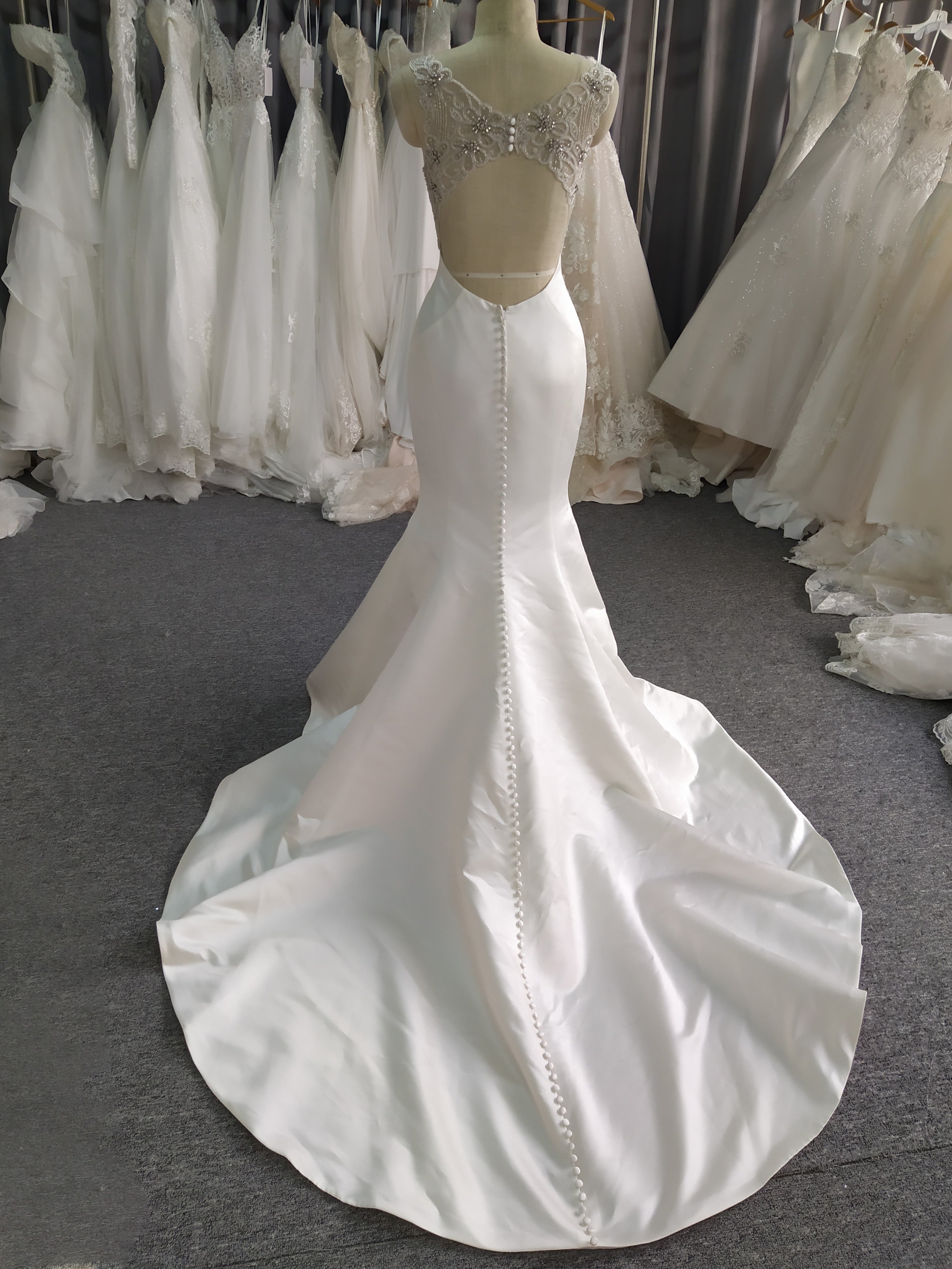 Charming Mermaid V-Neck Court Train Satin Wedding Dresses