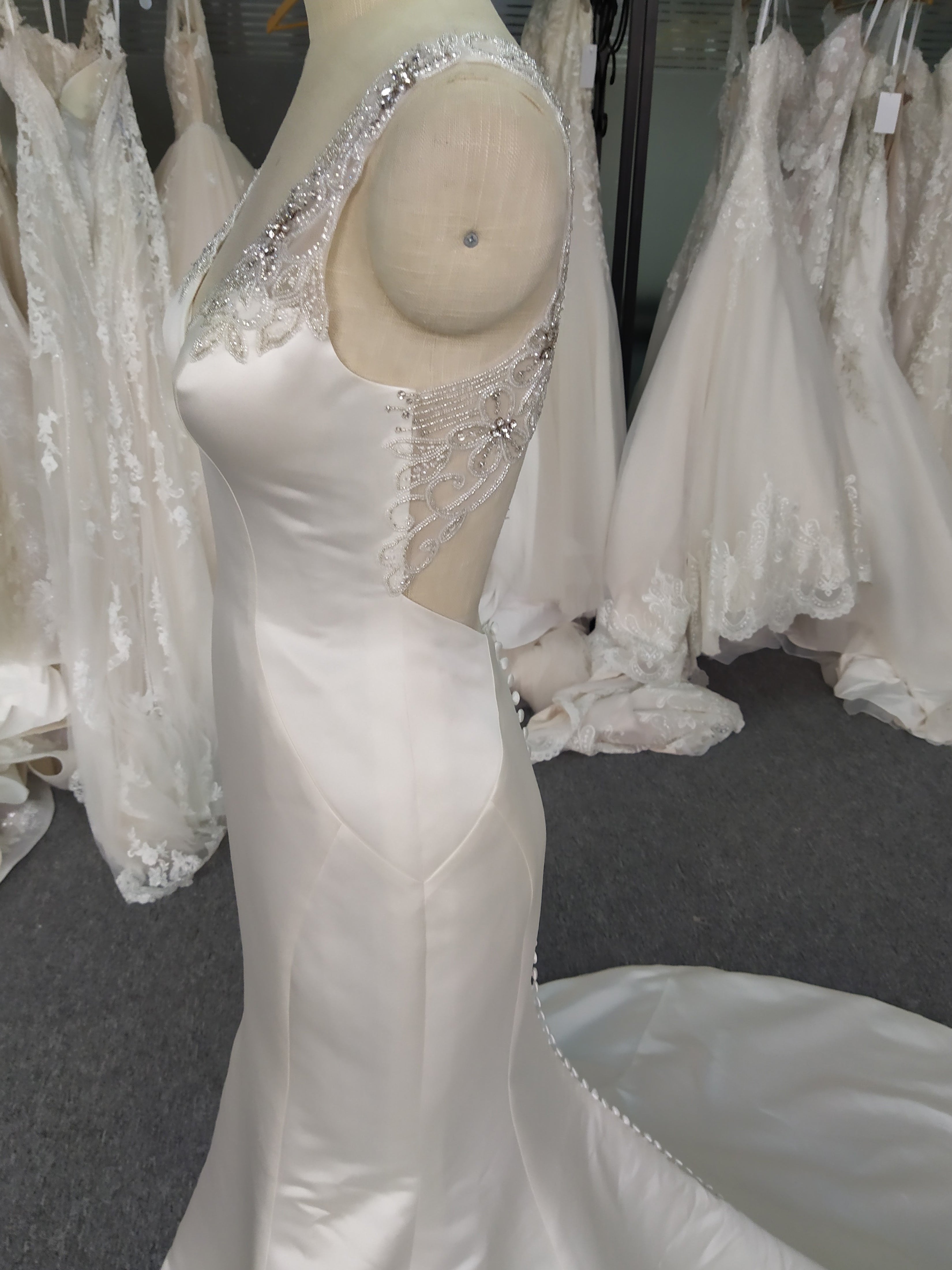 Charming Mermaid V-Neck Court Train Satin Wedding Dresses