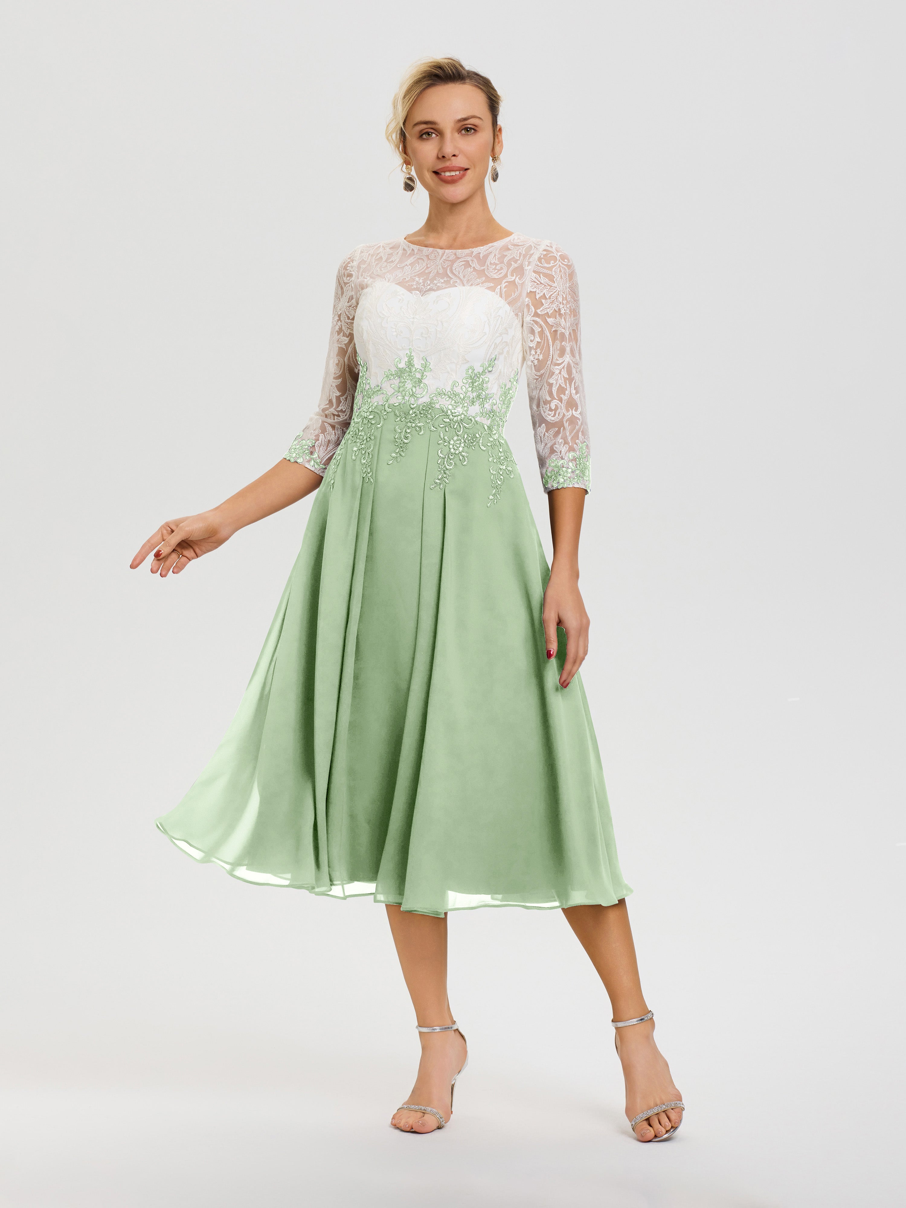 Dusty Sage Green Mother Of The Groom A-Line Lace Appliques 3/4 Sleeves