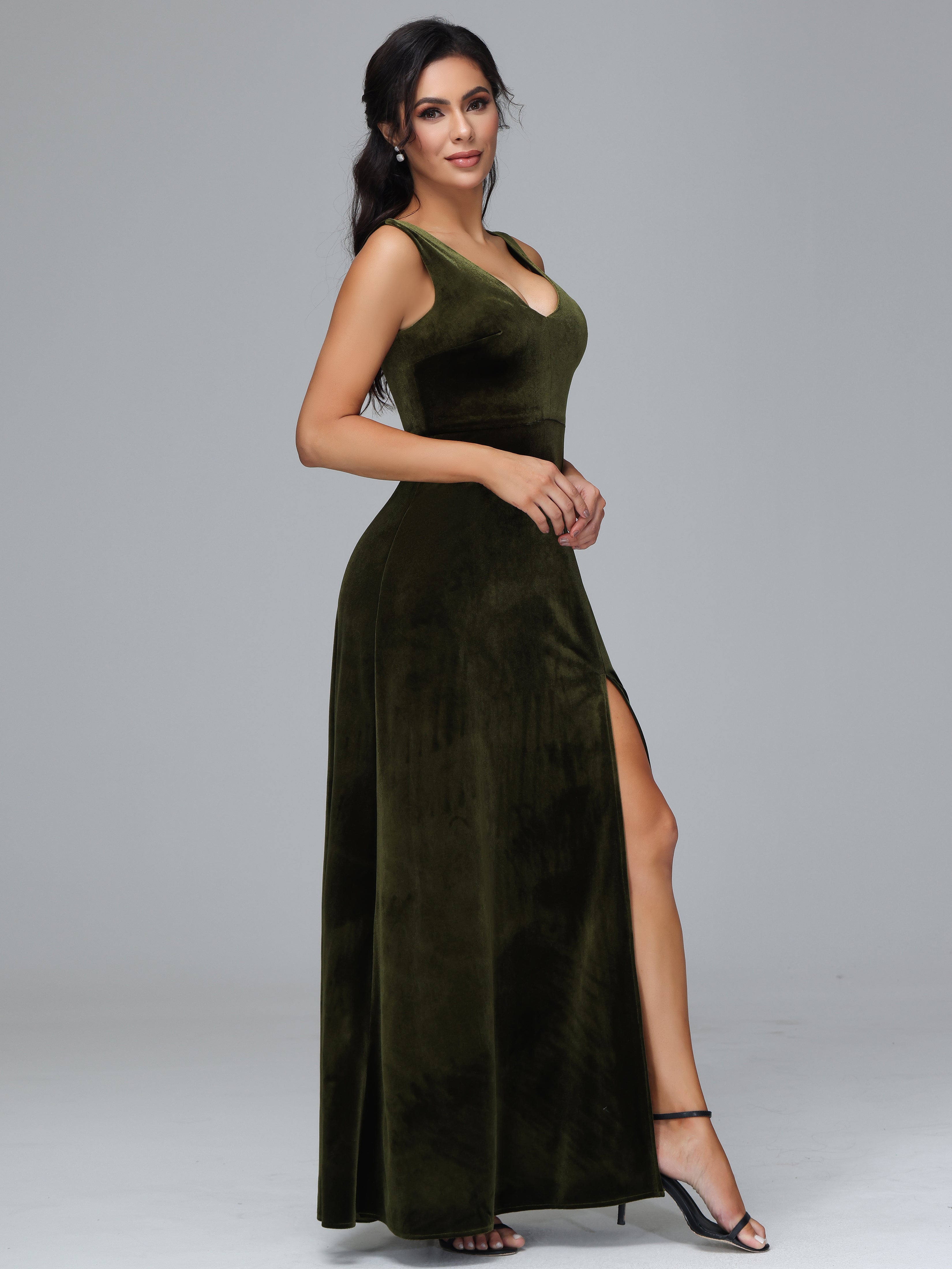 Straps V-Neck Split Velvet Bridesmaid Dresses