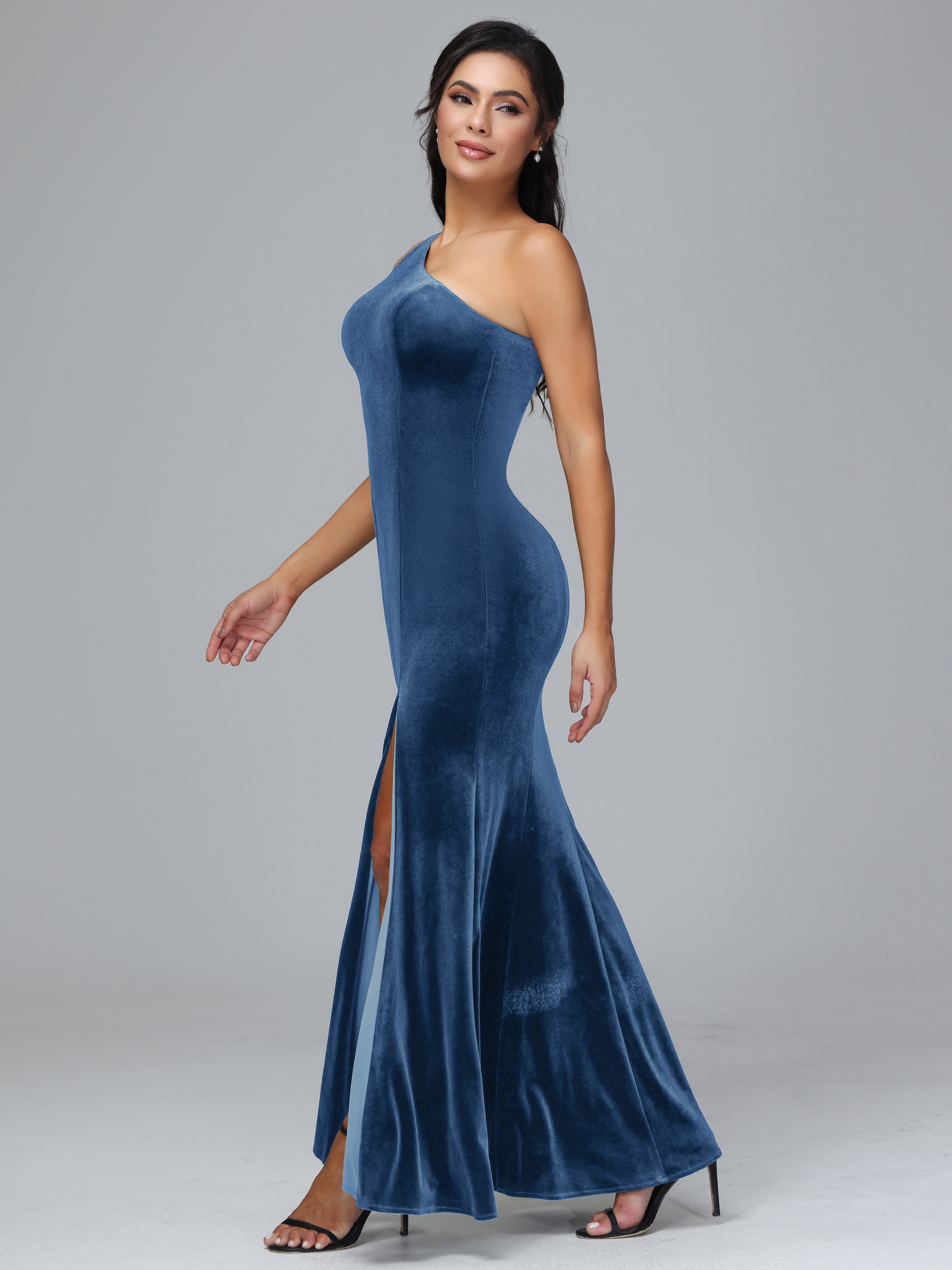 Sheath/Column One Shoulder Long Plus Size Bridesmaid Dresses With Split