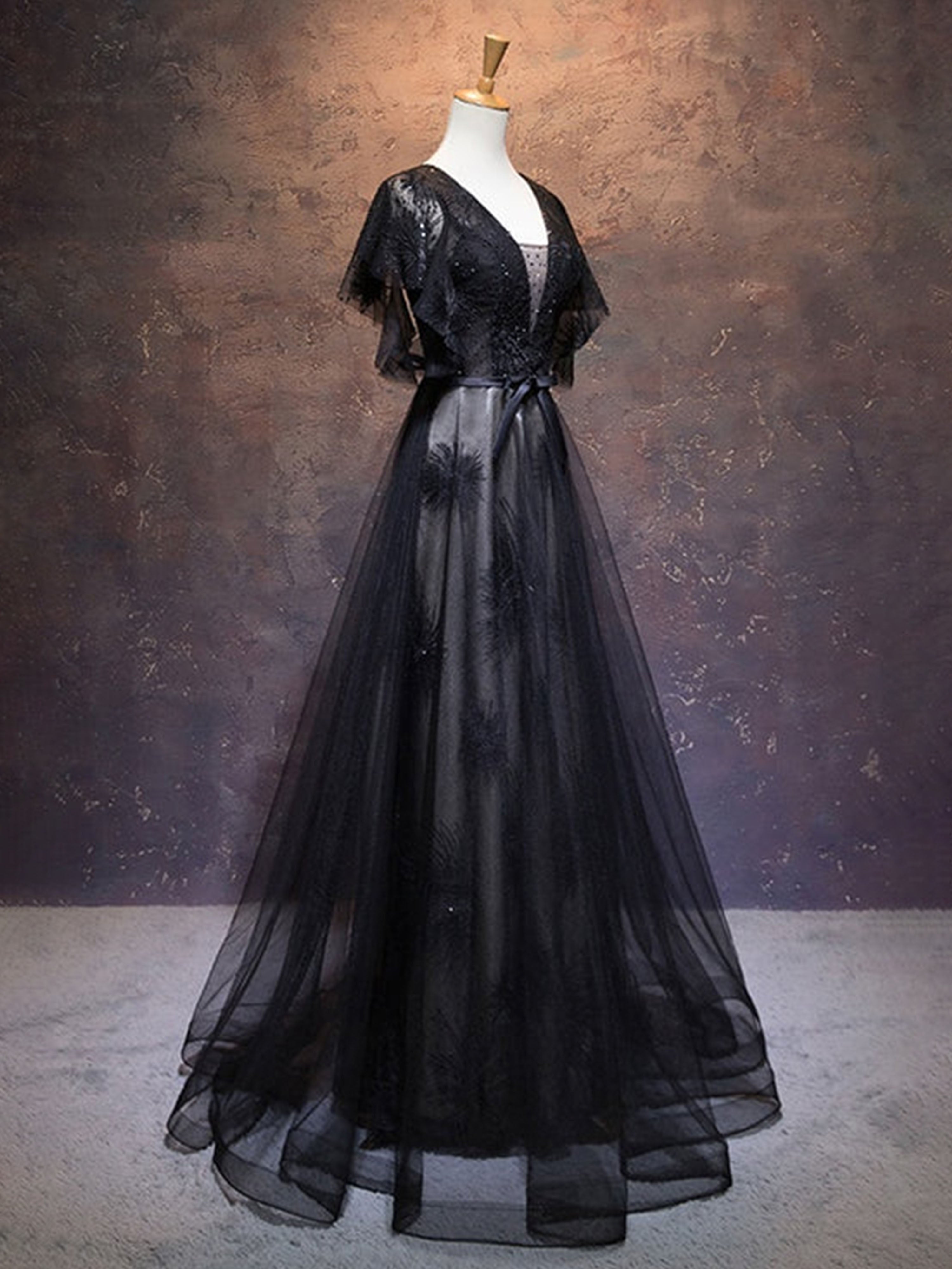 A-line V-neck Short Sleeves Beading Prom Dresses