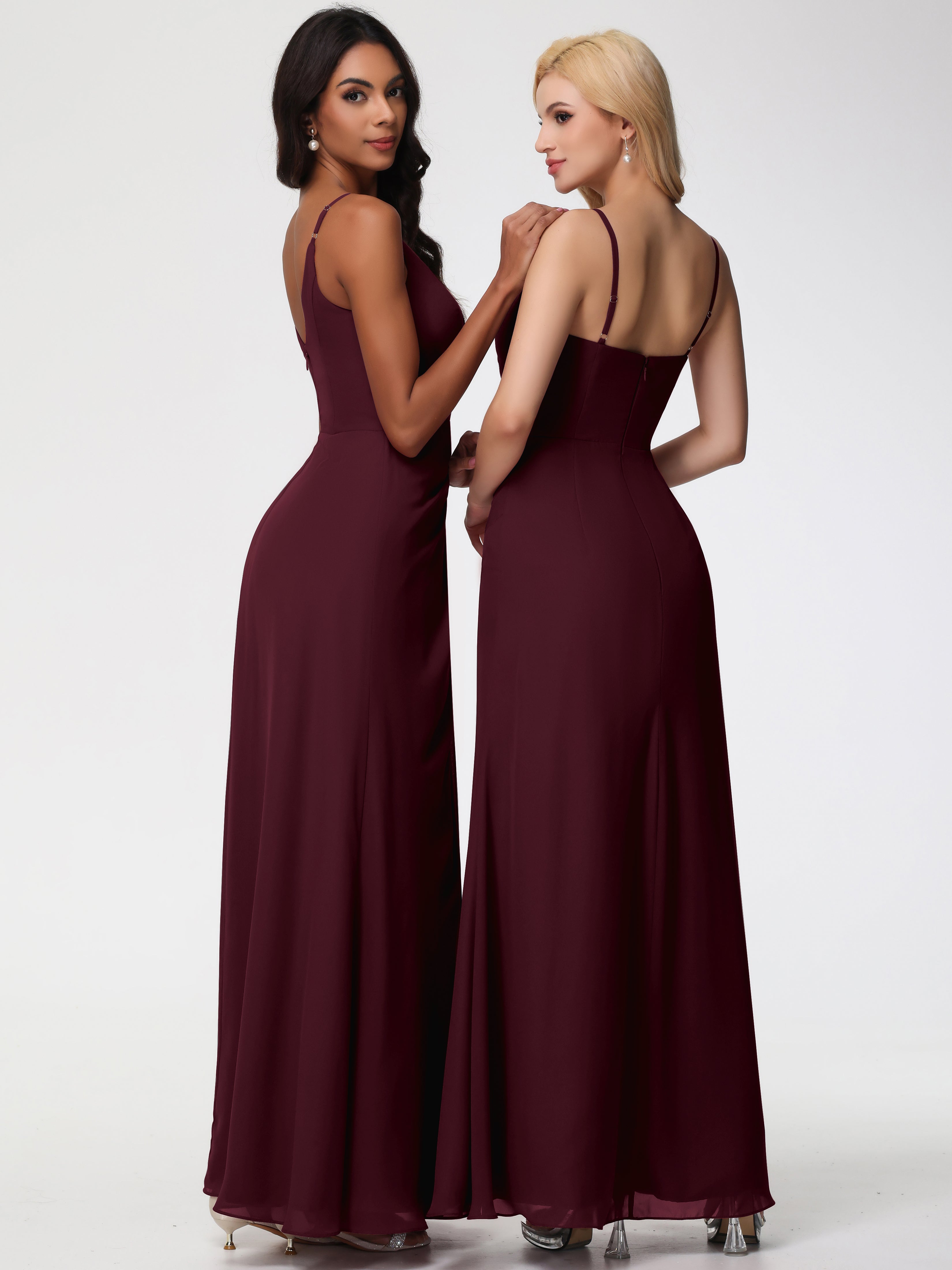 V-Neck Sheath/Column Sleeveless Spaghetti Straps Chiffon Bridesmaid Dresses With Split