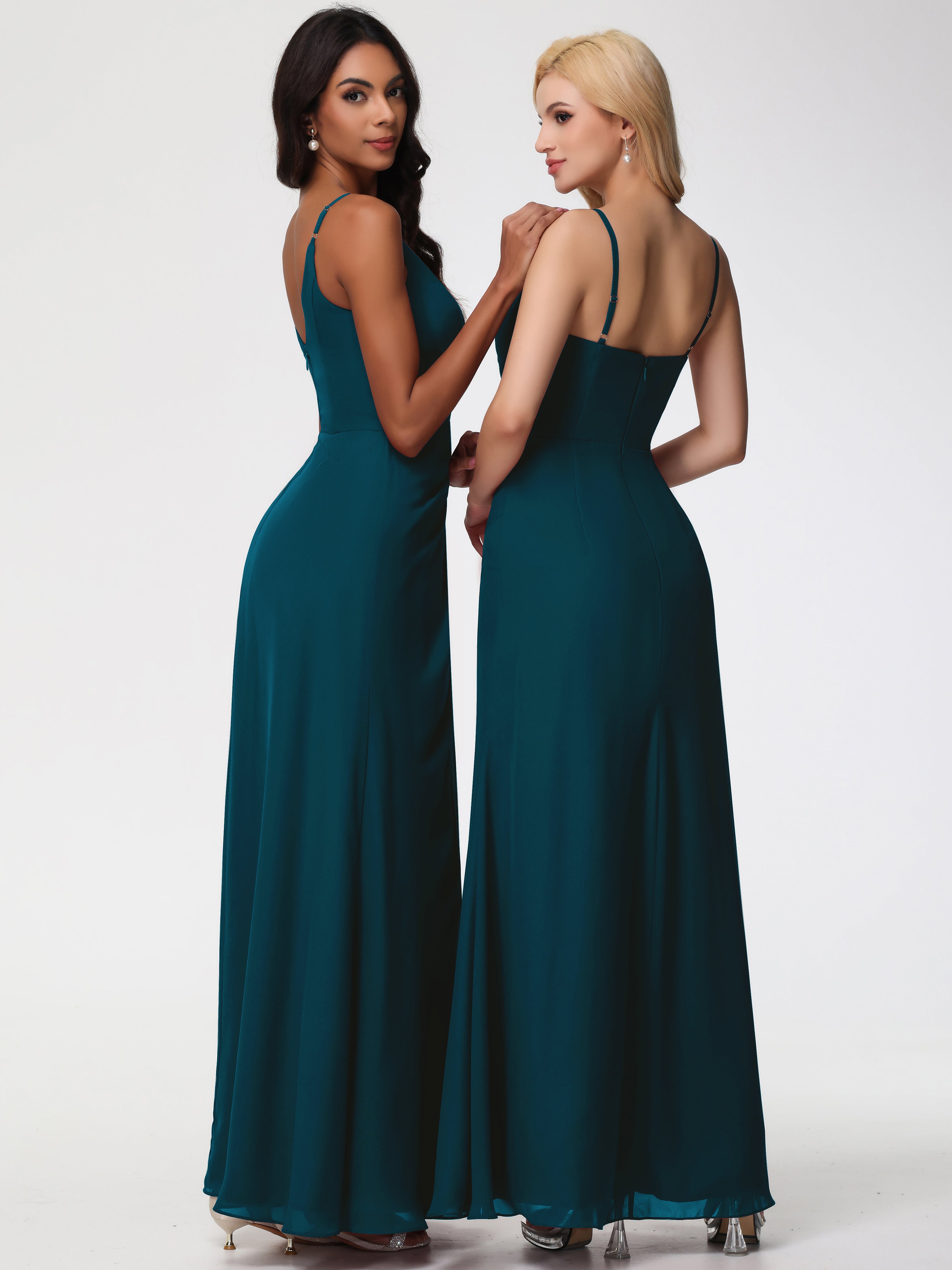 V-Neck Sheath/Column Sleeveless Spaghetti Straps Chiffon Bridesmaid Dresses With Split