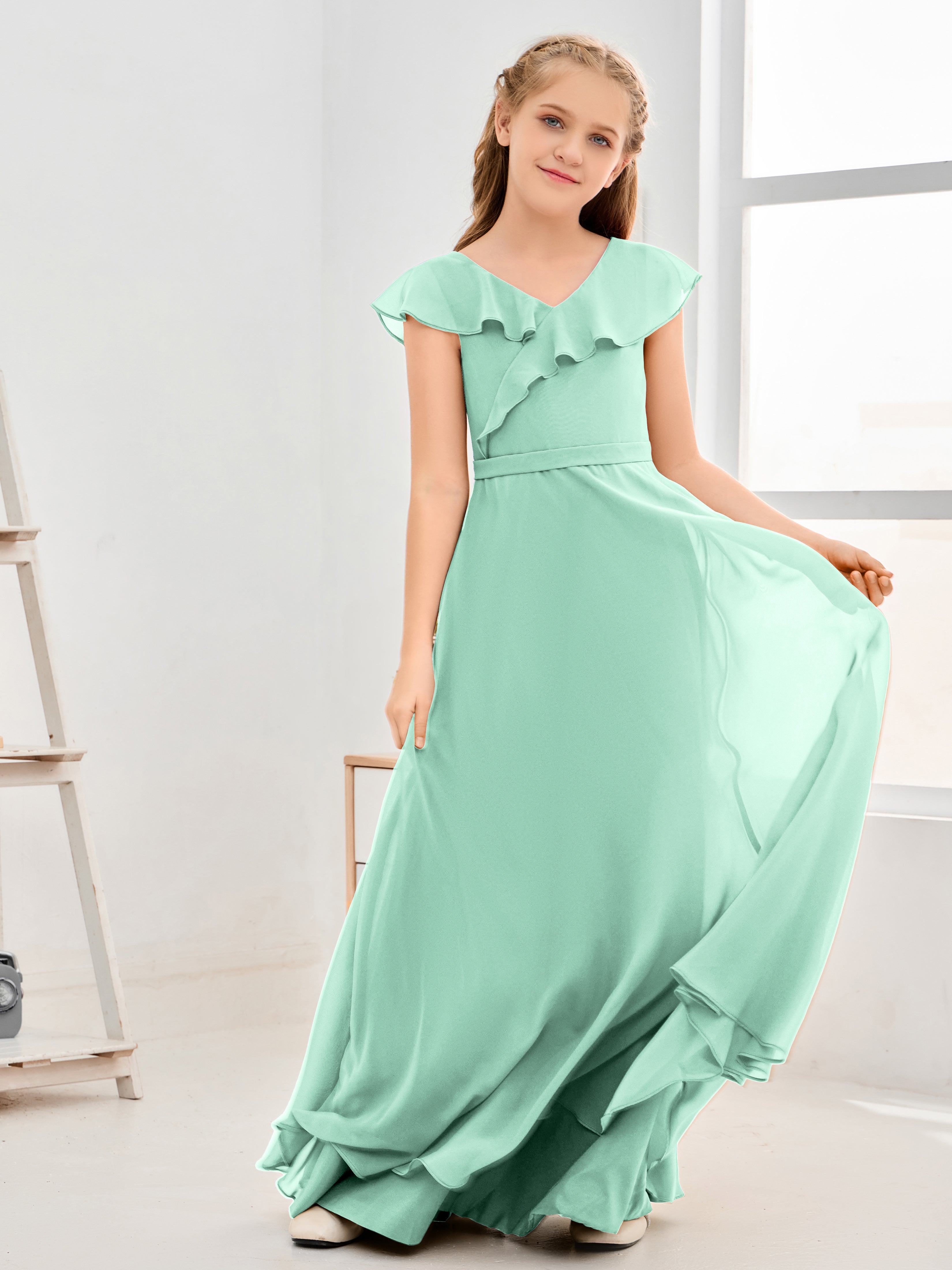 V Neck Ruffles Chiffon Junior Bridesmaid Dresses