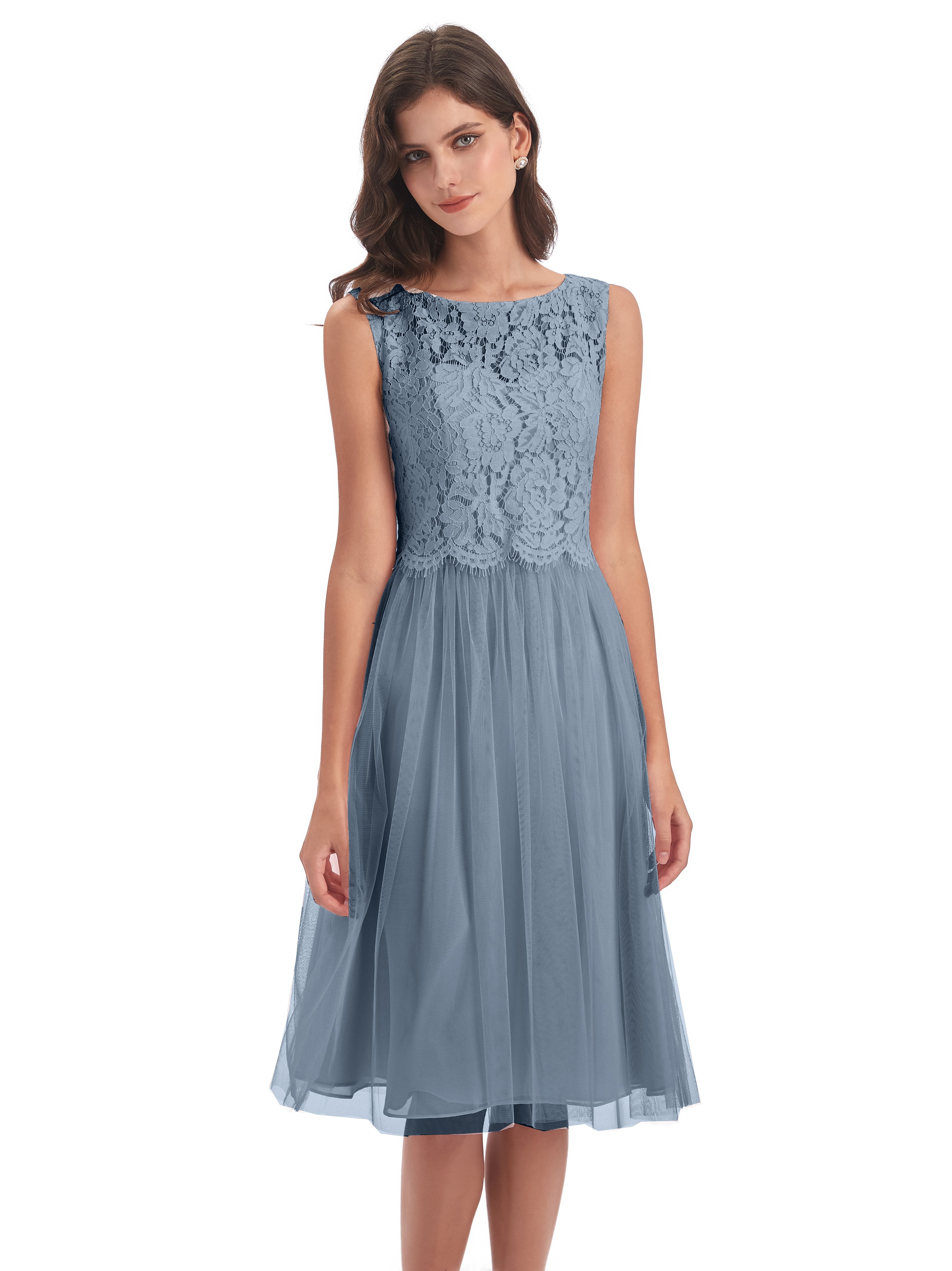 Thea Tulle/Lace Cute A-line Bateau Short Bridesmaid Dresses
