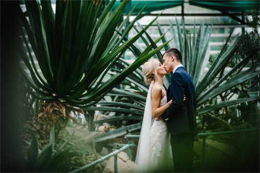 The Ultimate Guide to Plan a Dreamy Kew Garden Wedding