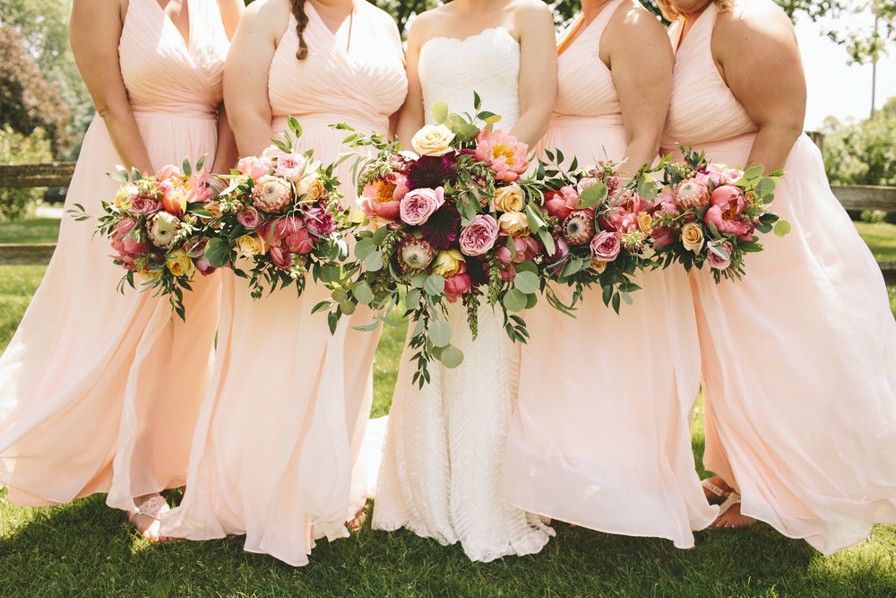 All About Bridesmaids: Why Should Bridesmaids Wear the Same Dresses?