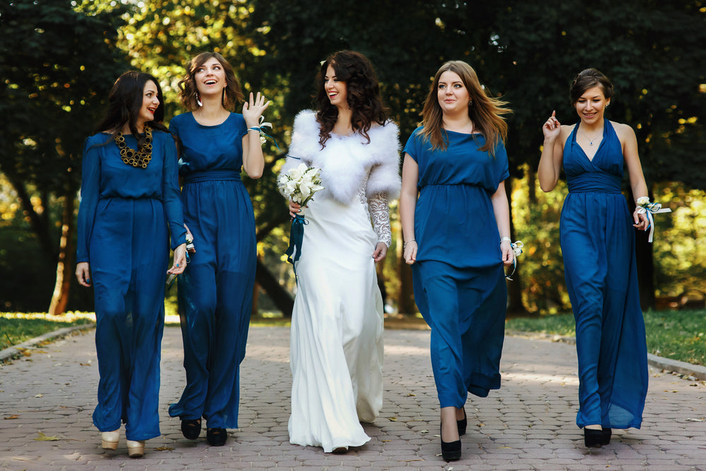 10 Gorgeous Navy Blue Bridesmaid Dresses In Every Style