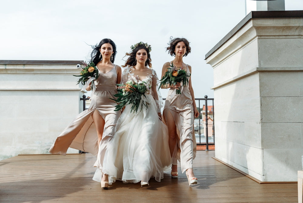 10 Amazing Taupe Bridesmaid Dress Styles to Consider