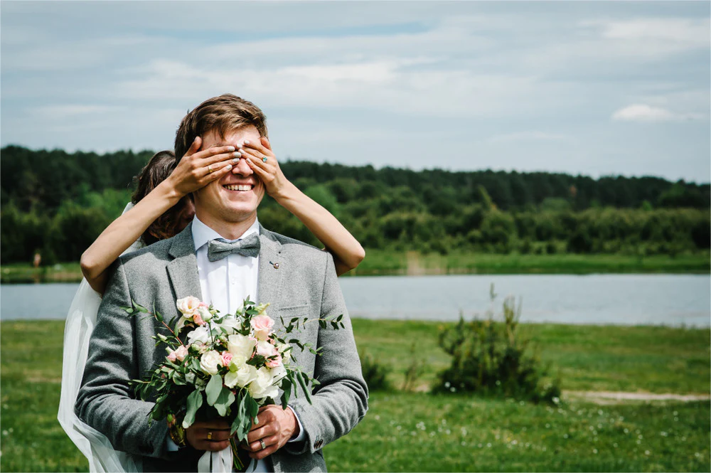 A Peek to Forever: A Quick Guide to Nailing Your Emotional Wedding First Look