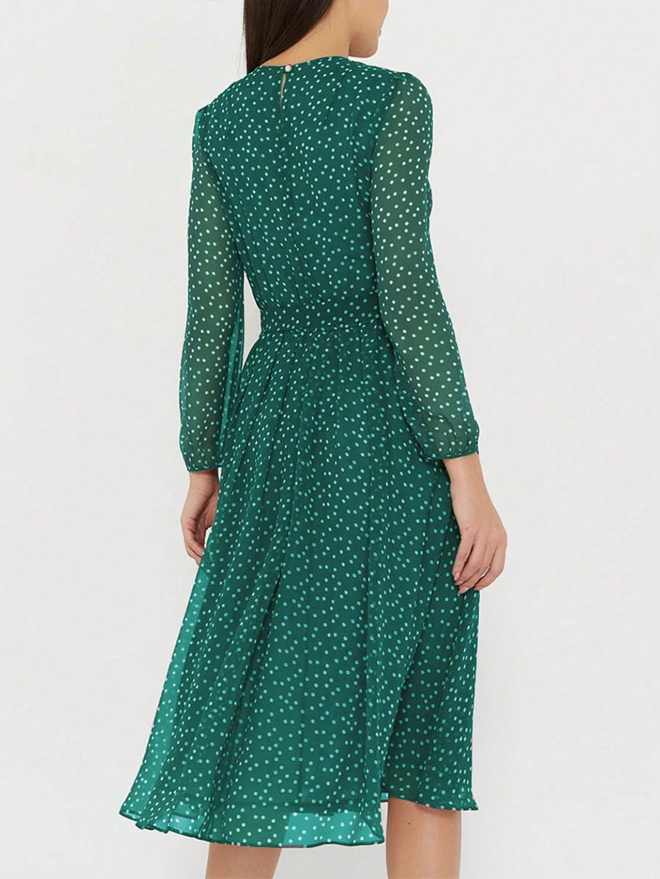 Jewel Long Sleeves Tea Length Green Wedding Guest Dress