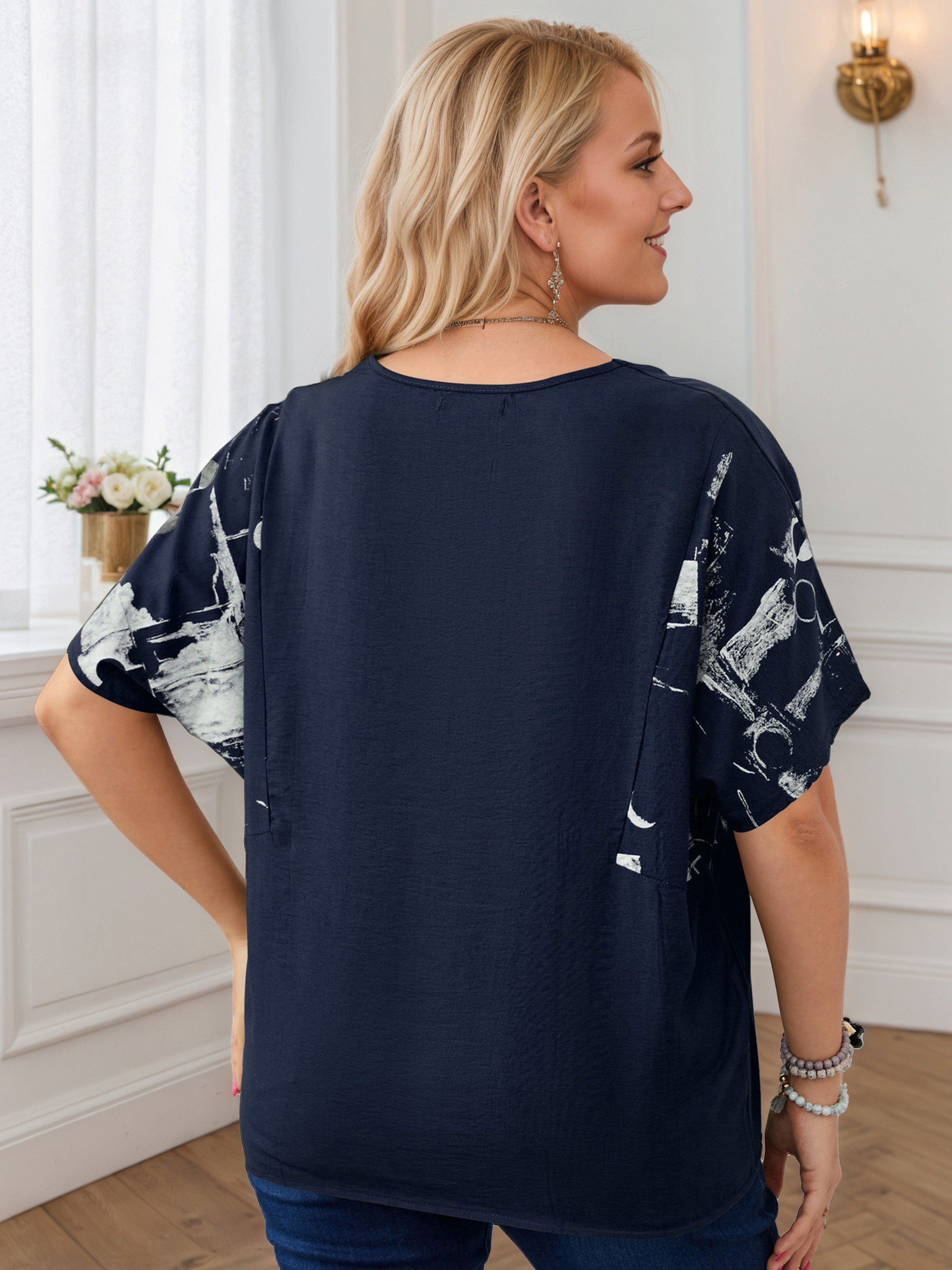 Dark Navy Round Neck Printed Batwing Sleeve Plus Blouse