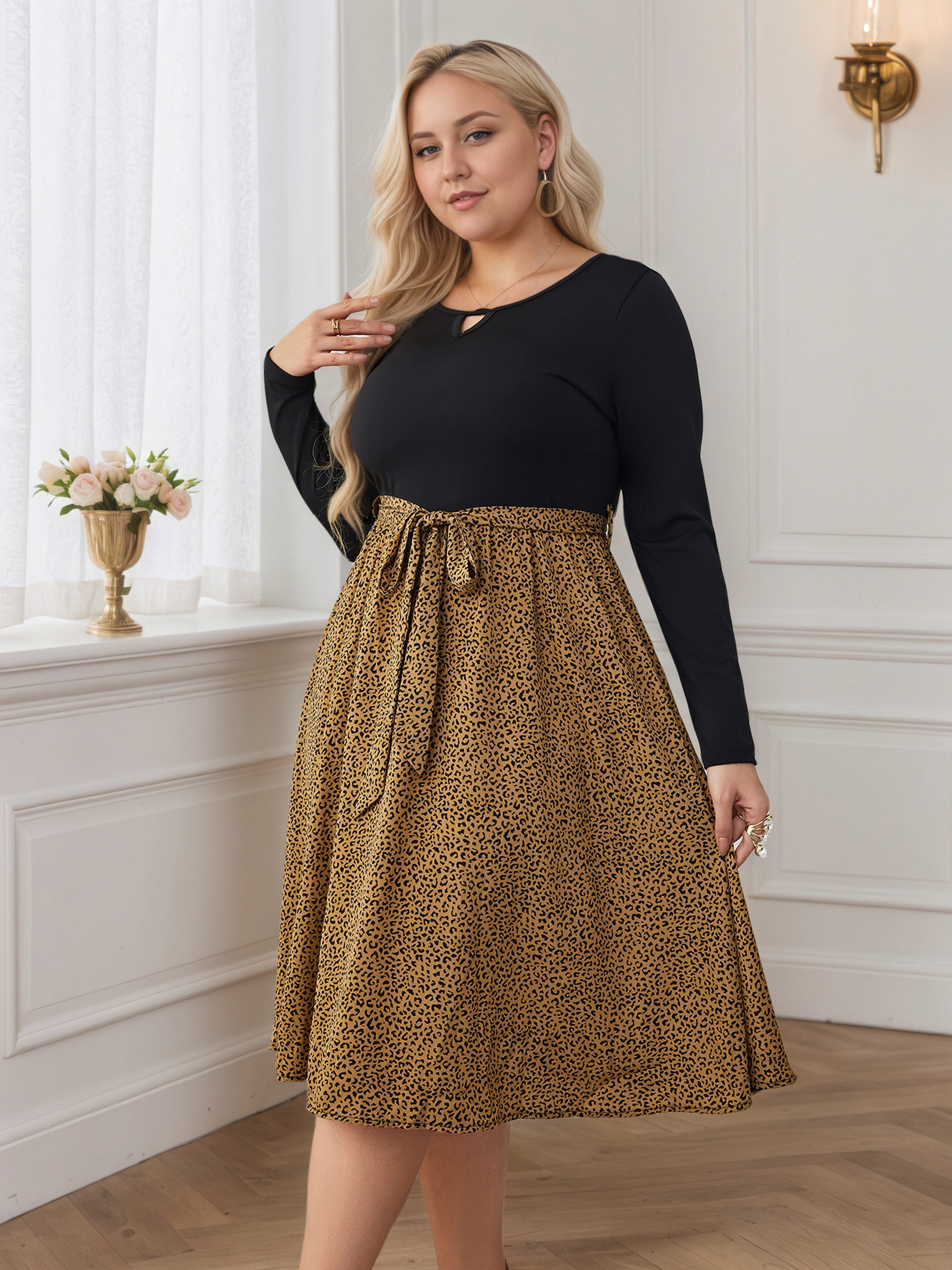 Contrast Leopard Round Neck Plus Size Dress with Belt