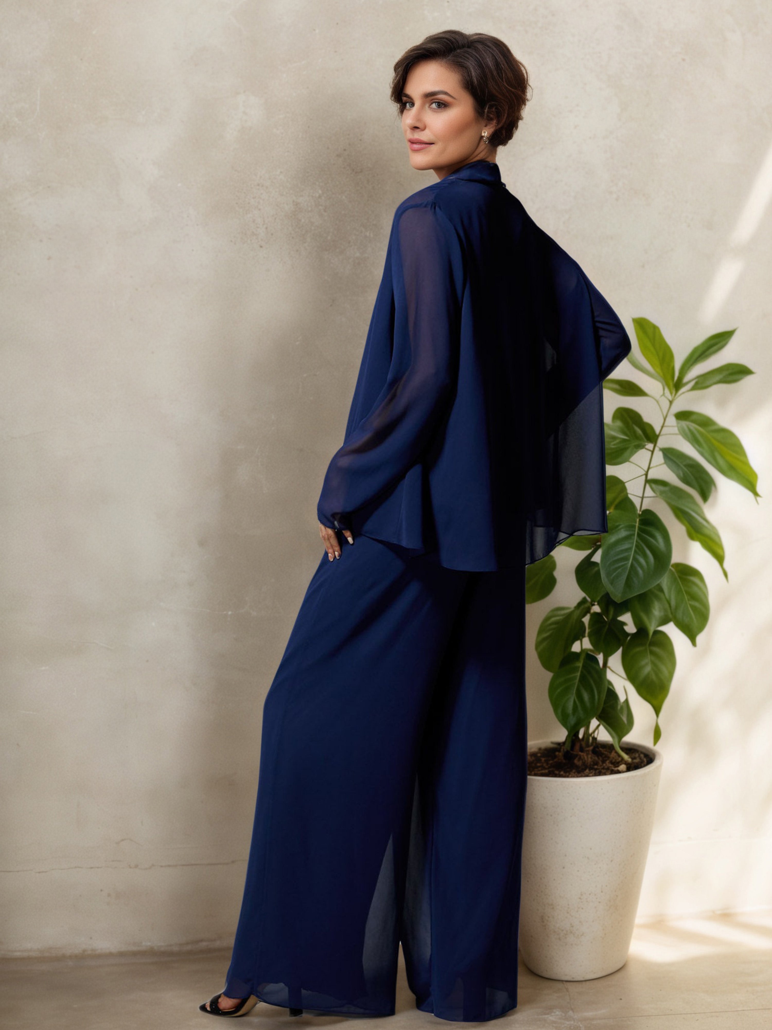 3 Pieces Round Neck Navy Blue Beading Mother Of The Bride Dress Pants Suits