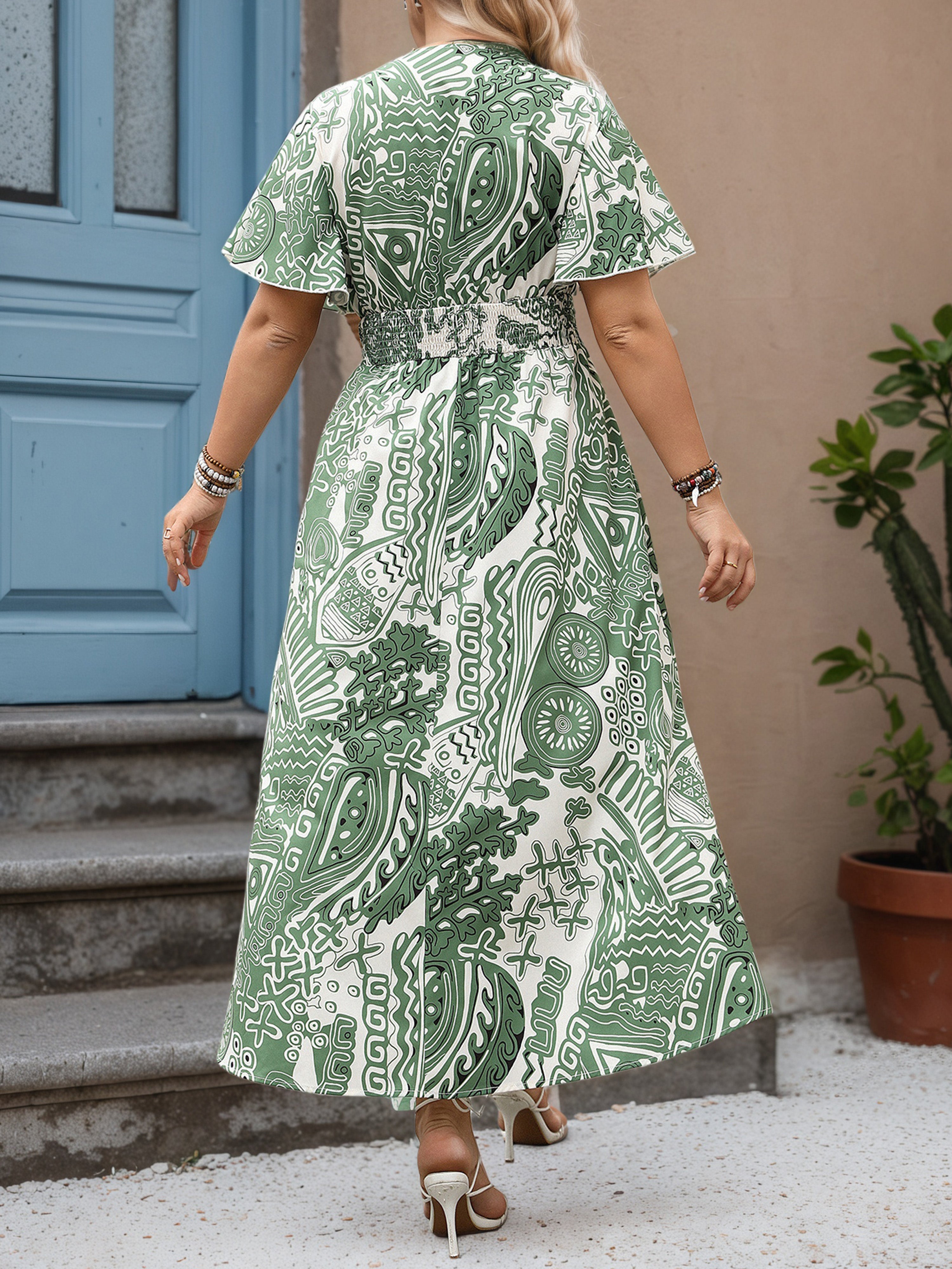 Short Sleeves V-Neck Pleats Plus Size Dress