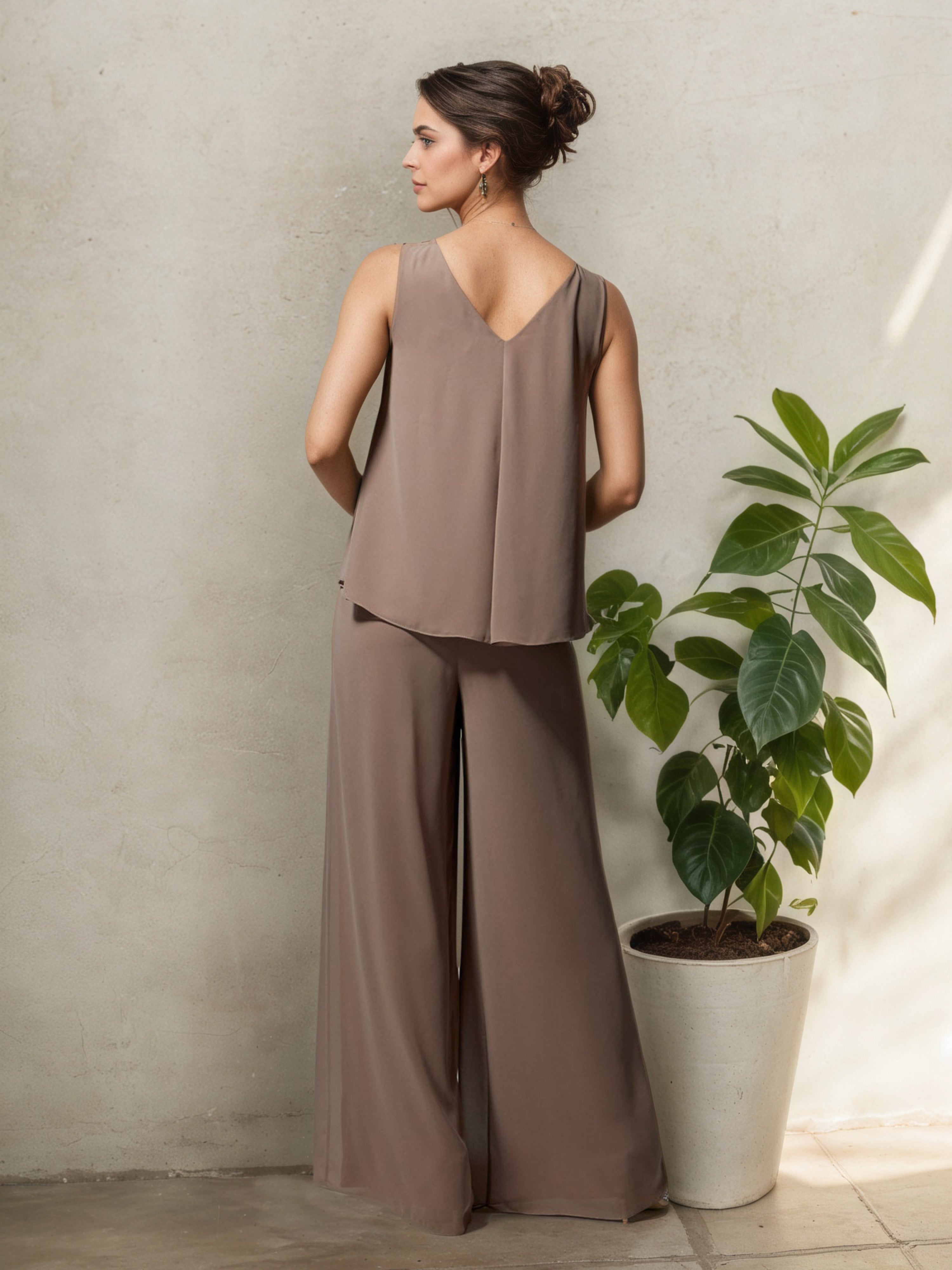 3 Pieces Round Neck Taupe Beading Mother Of The Bride Dress Pants Suits