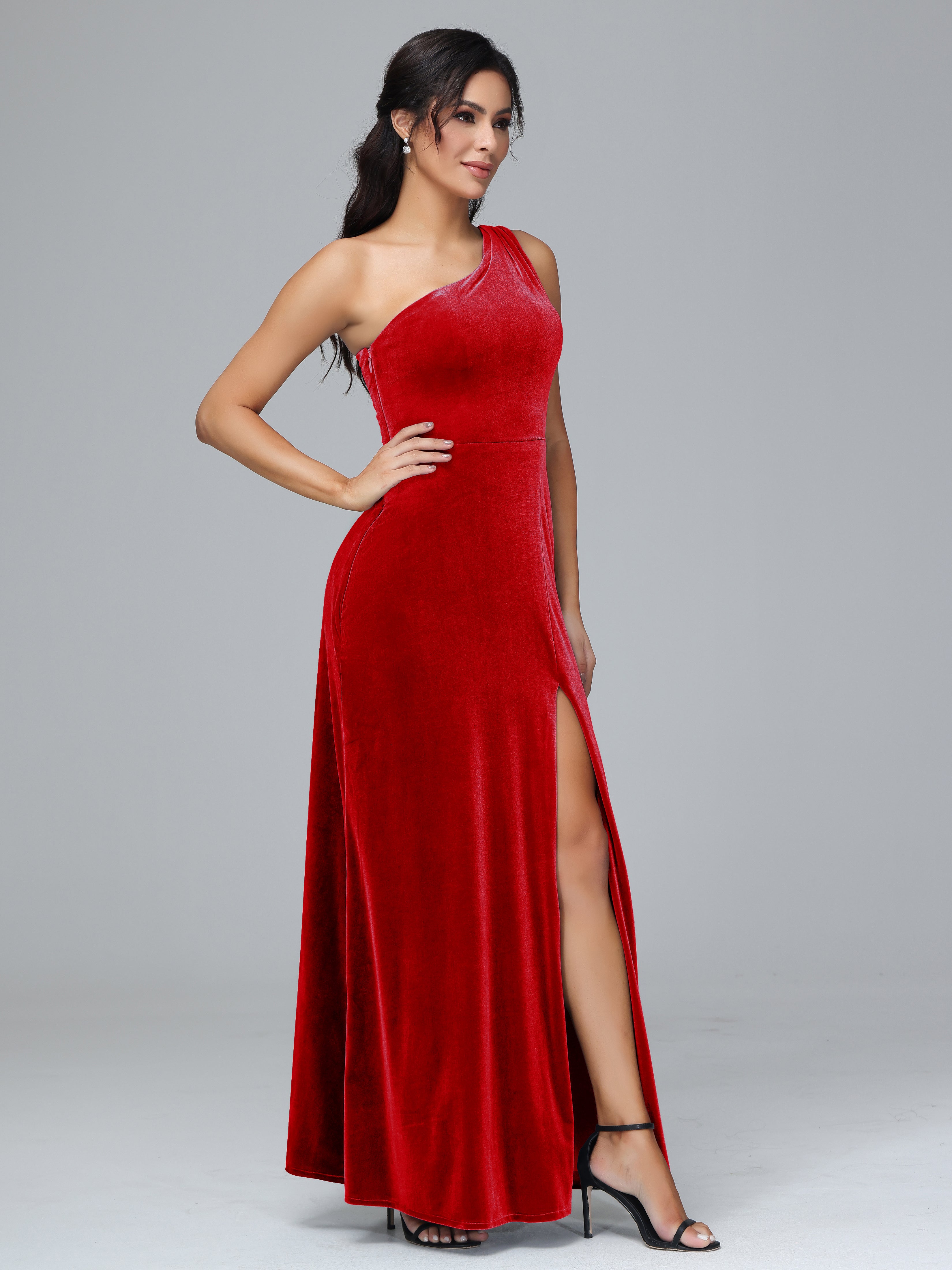 Column One Shoulder Zipper Velvet Bridesmaid Dresses