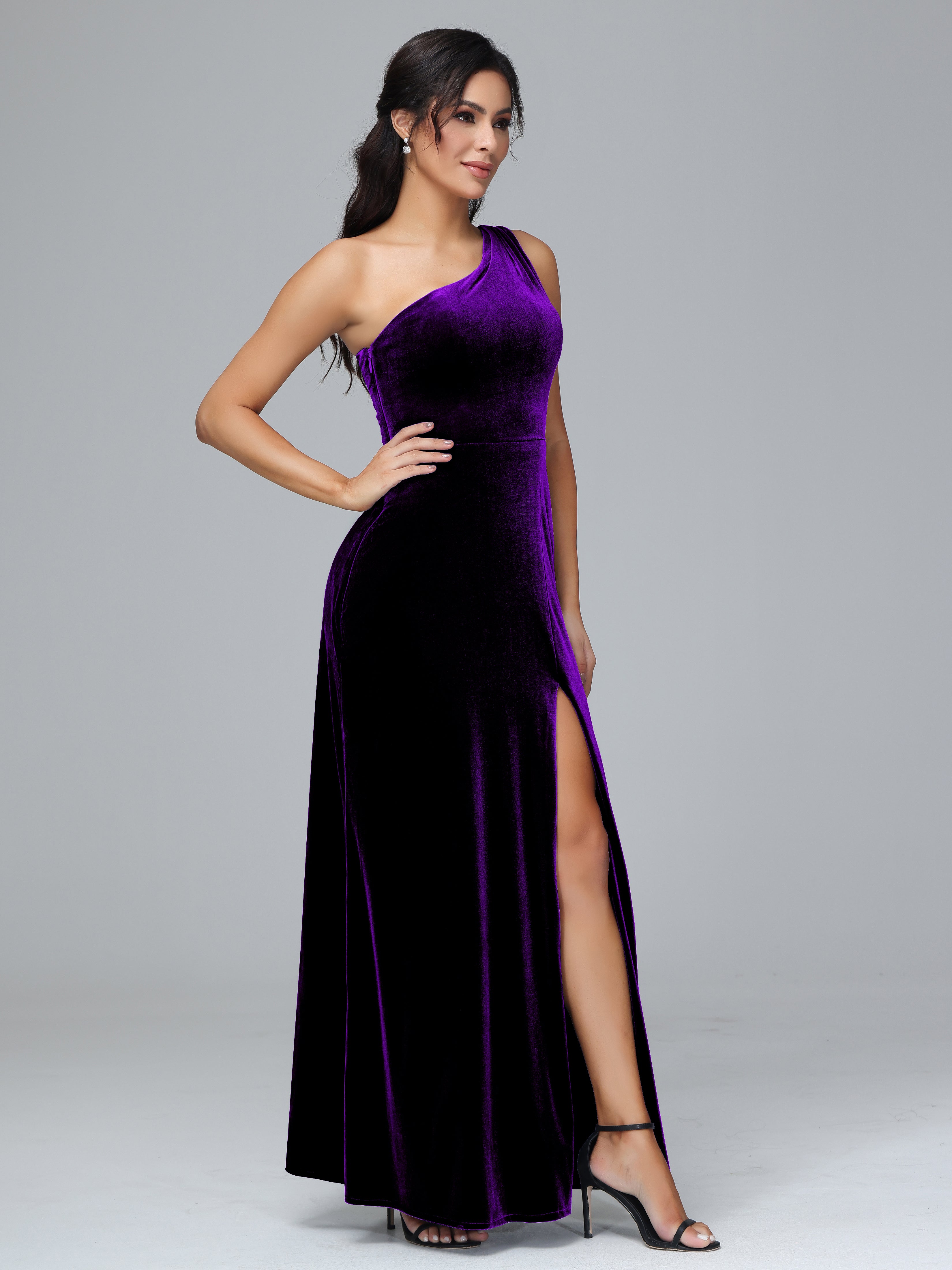 Column One Shoulder Zipper Velvet Bridesmaid Dresses