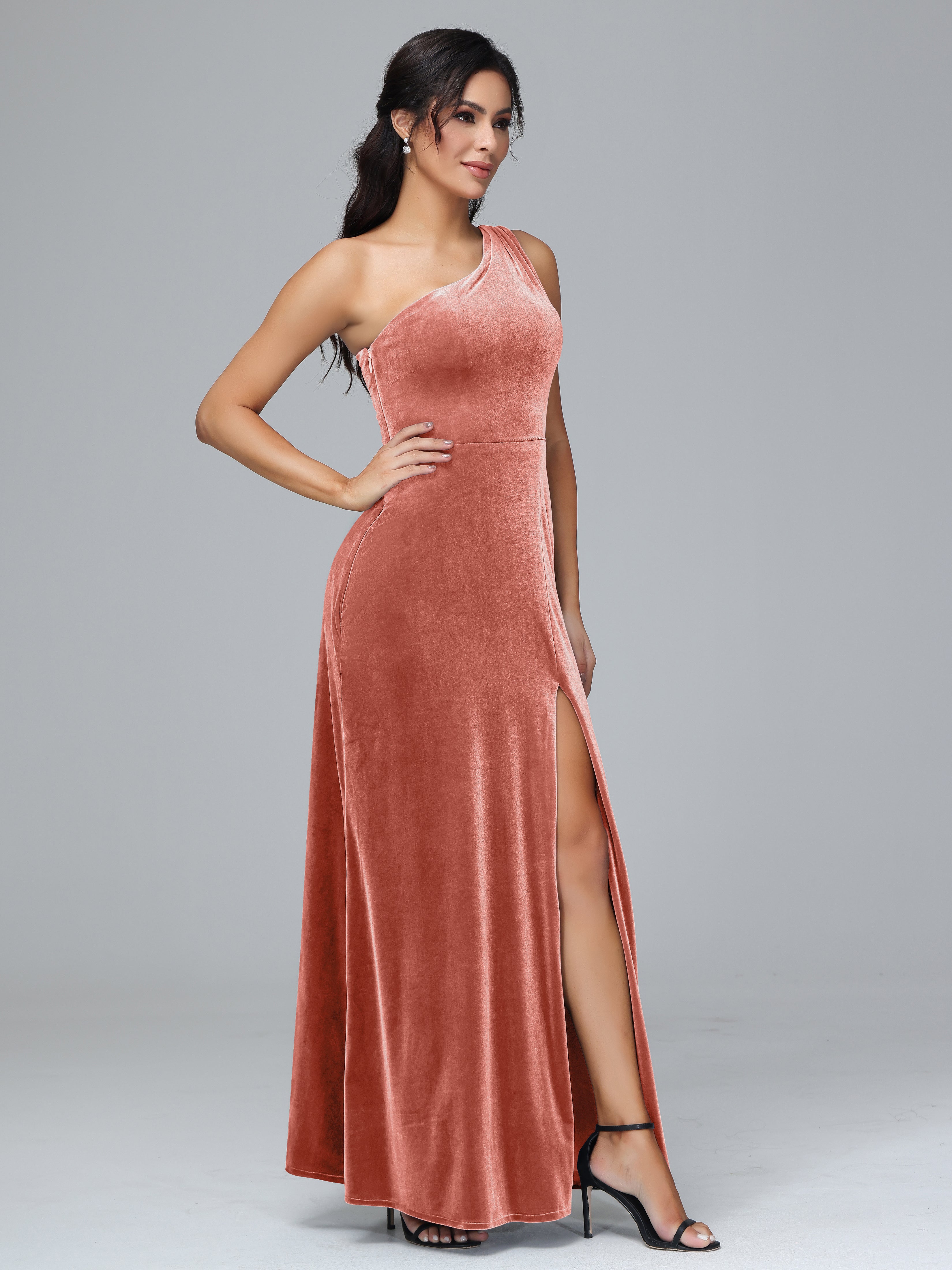 Column One Shoulder Zipper Plus Size Bridesmaid Dresses