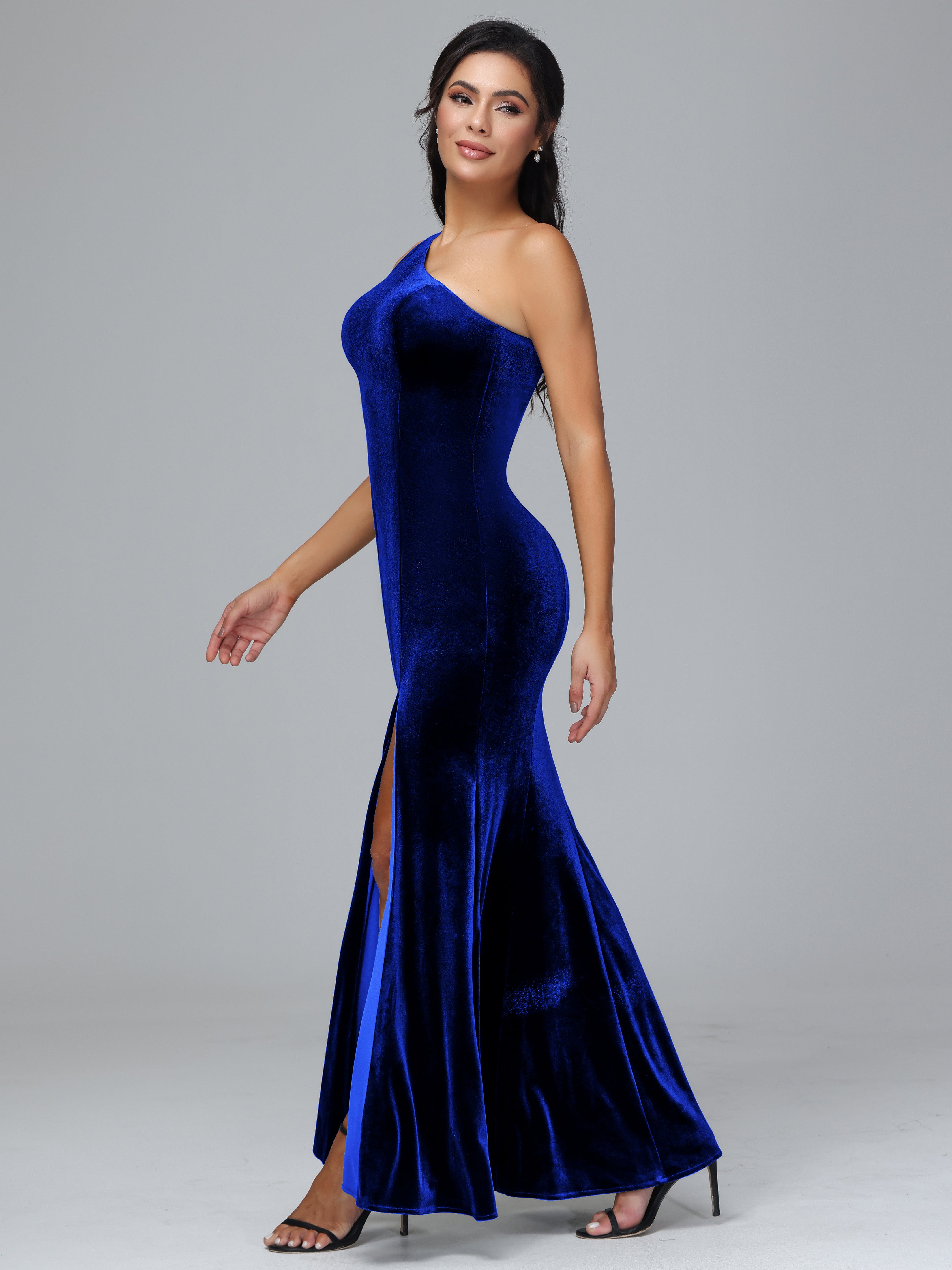 Sheath/Column One Shoulder Long Velvet Bridesmaid Dresses With Split