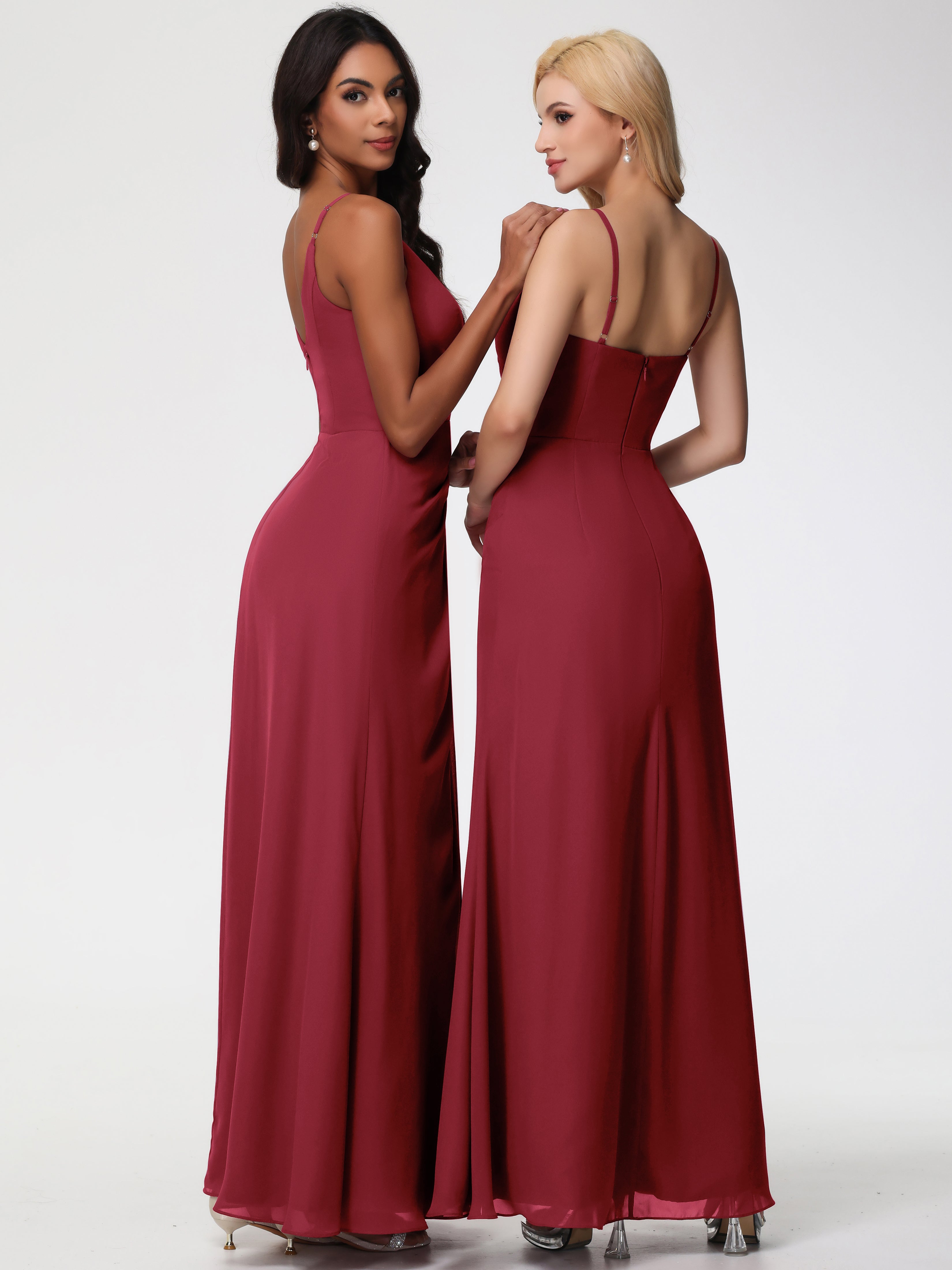 V-Neck Sheath/Column Sleeveless Spaghetti Straps Chiffon Bridesmaid Dresses With Split