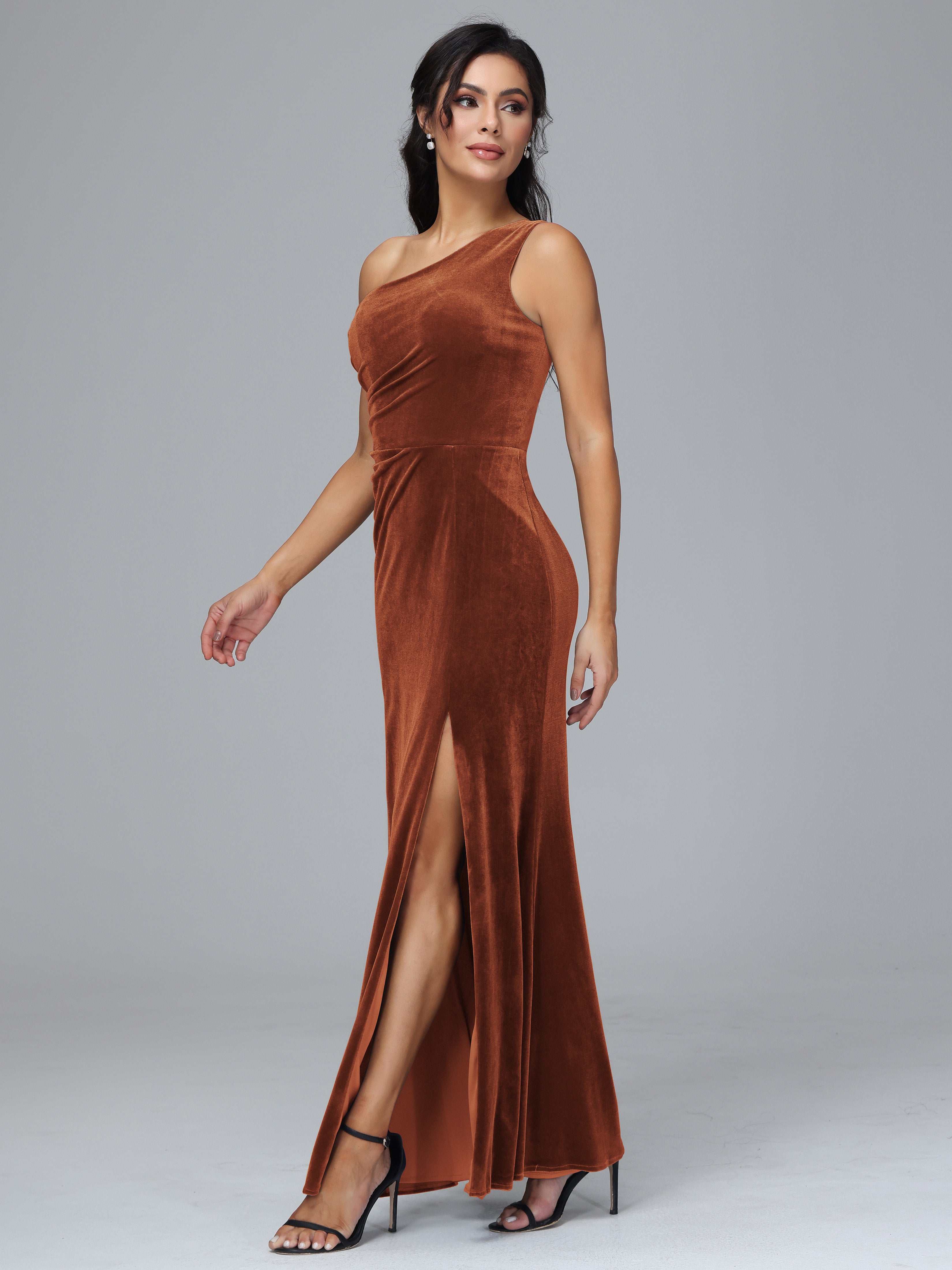 One Shoulder Pleats Long Velvet Bridesmaid Dresses With Split