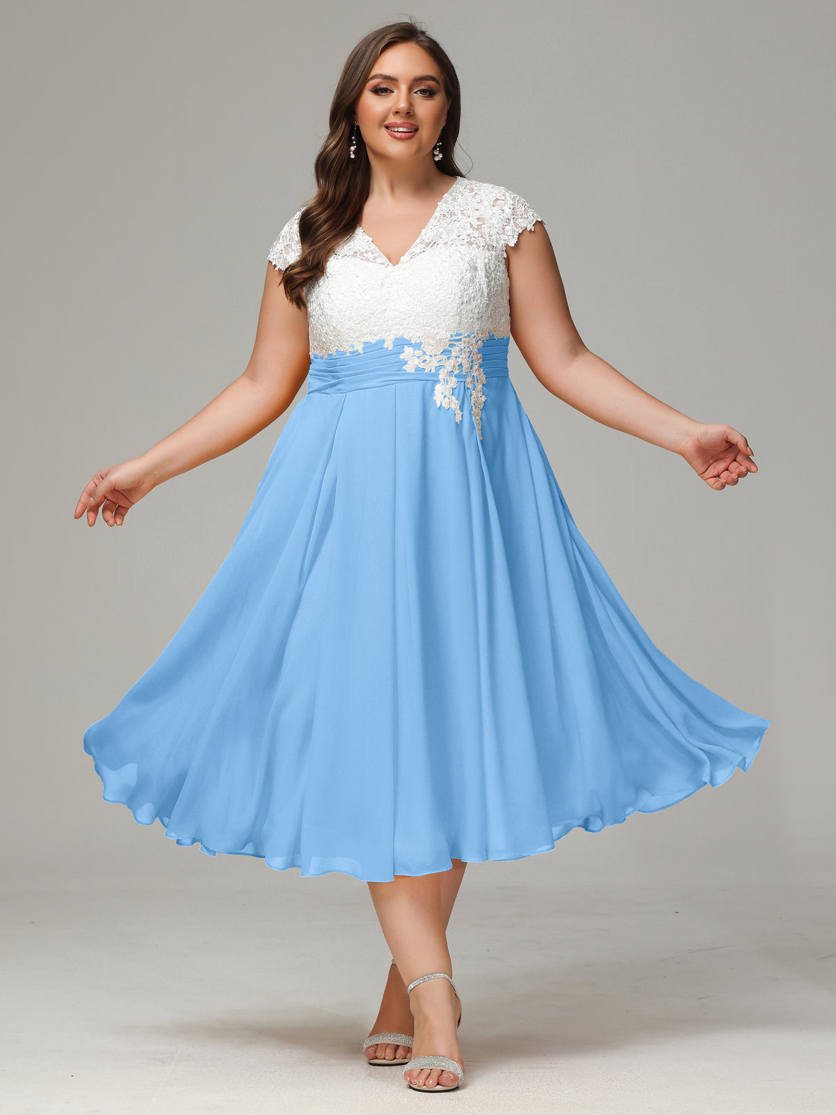 Lace Tea Length Chiffon Plus Size Bridesmaid Dresses