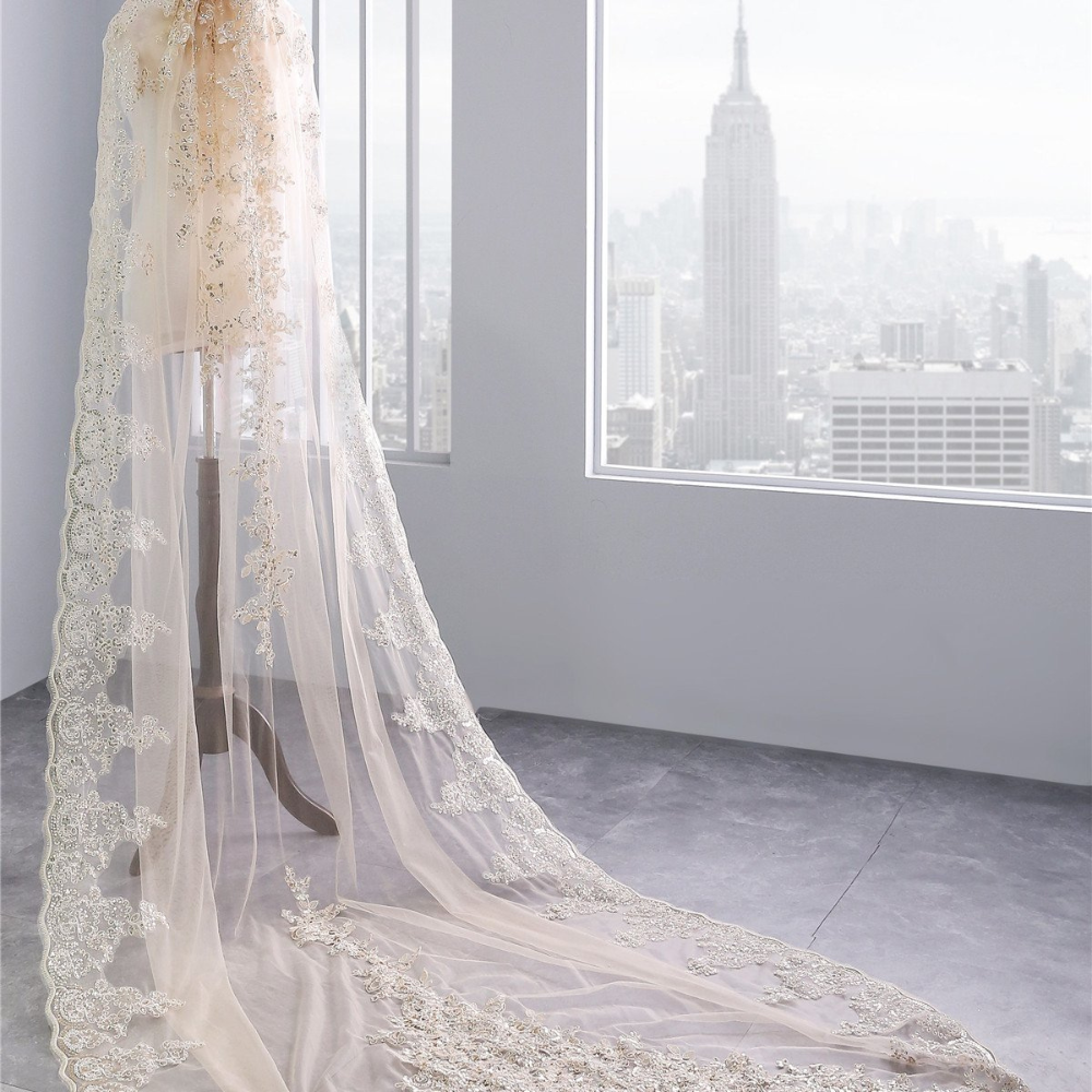 One-Tier Wedding Veil UK Lace Edge Tulle Cathedral Veils Sequin Appliq