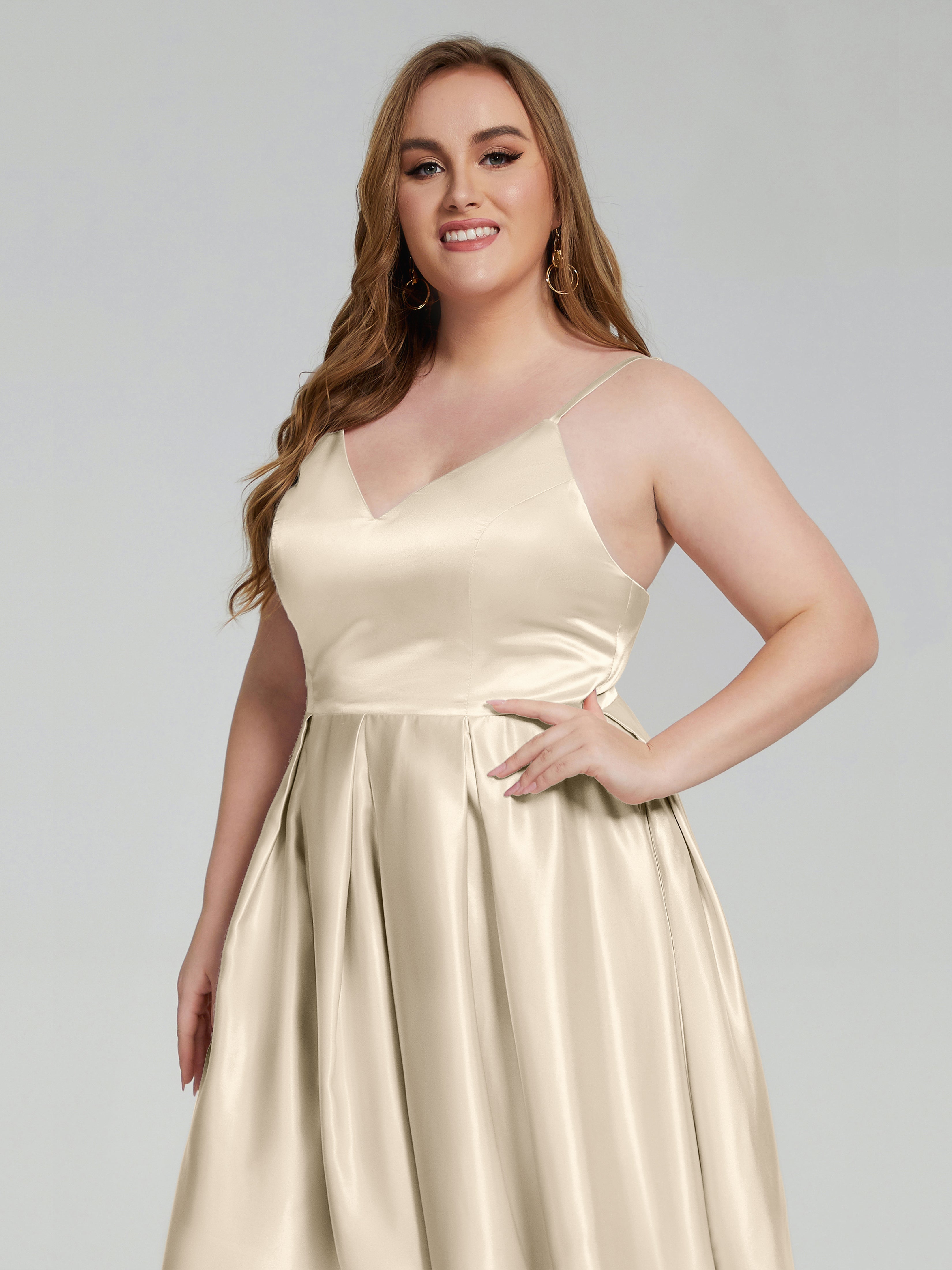 Josie Cute V Neck Short Plus Size Bridesmaid Dresses